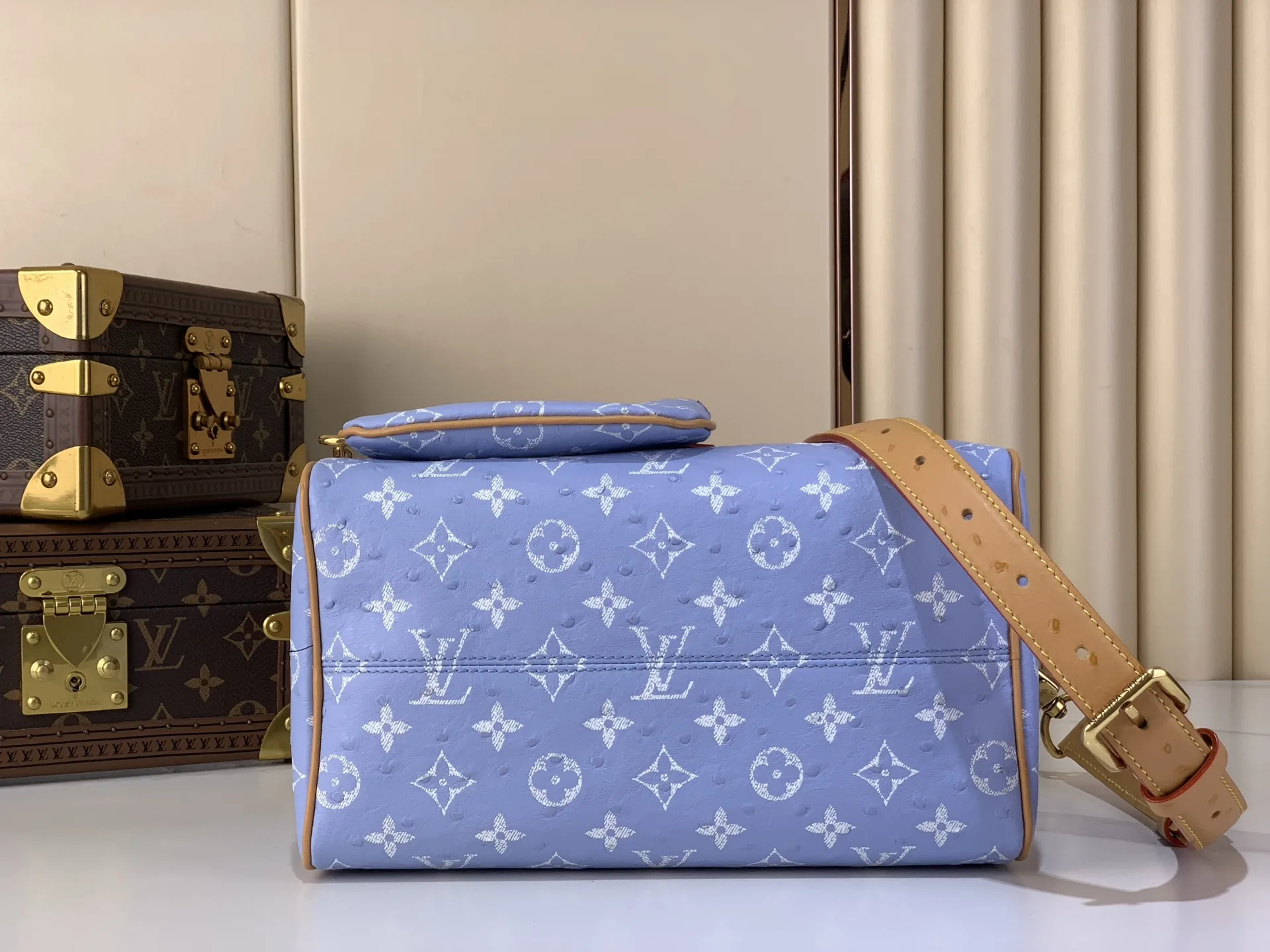 Louis Vuitton Speedy P9 Bandouli??re 25 Monogram Ostrich-Embossed Cowhide M24437 - Image 6