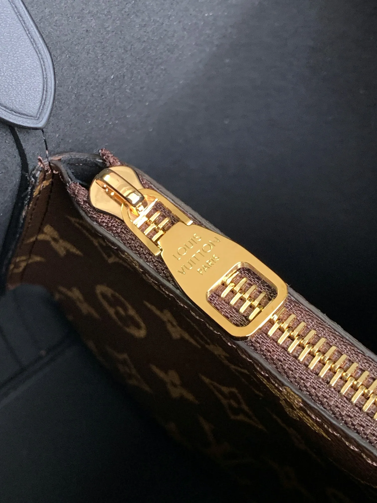 Louis Vuitton NéoNoé MM M44020 - Image 11