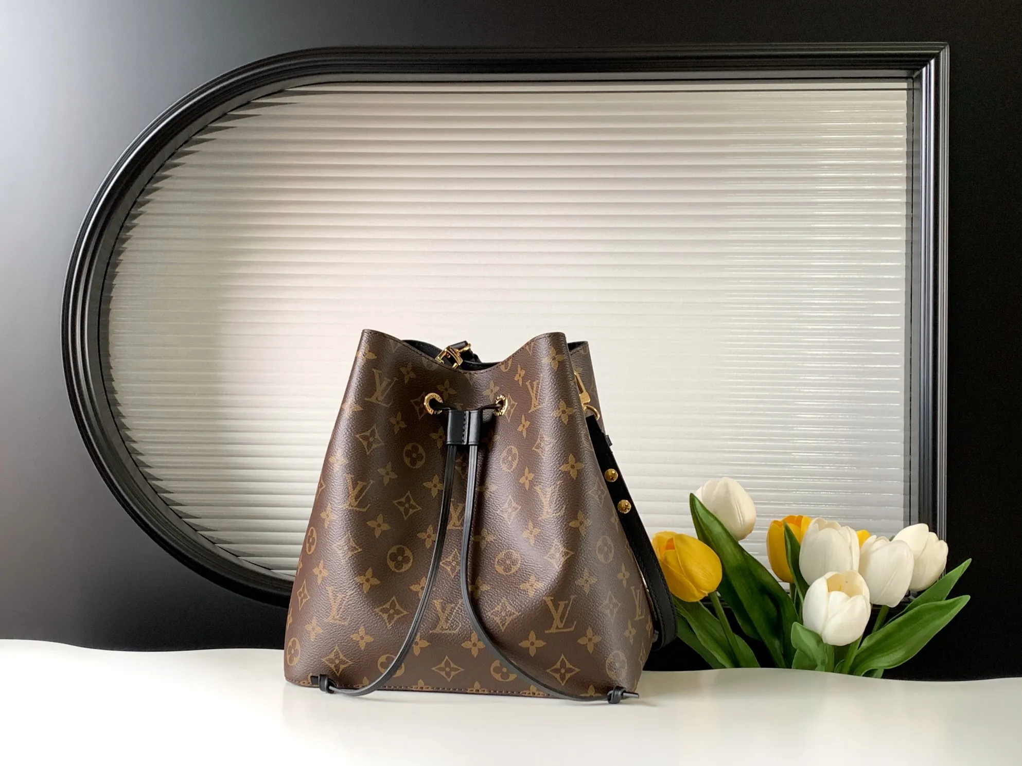 Louis Vuitton NéoNoé MM M44020 - Image 12