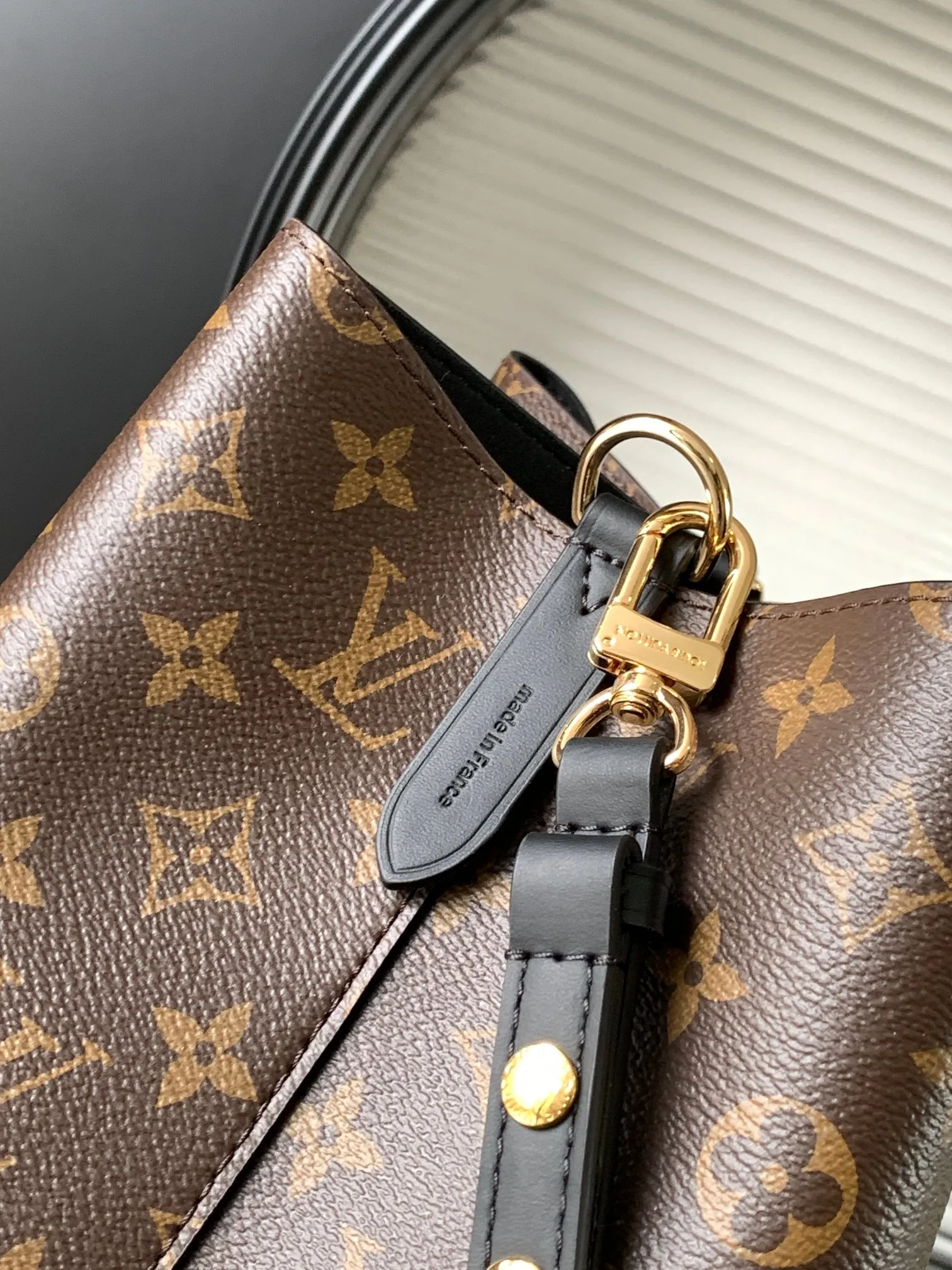 Louis Vuitton NéoNoé MM M44020 - Image 17