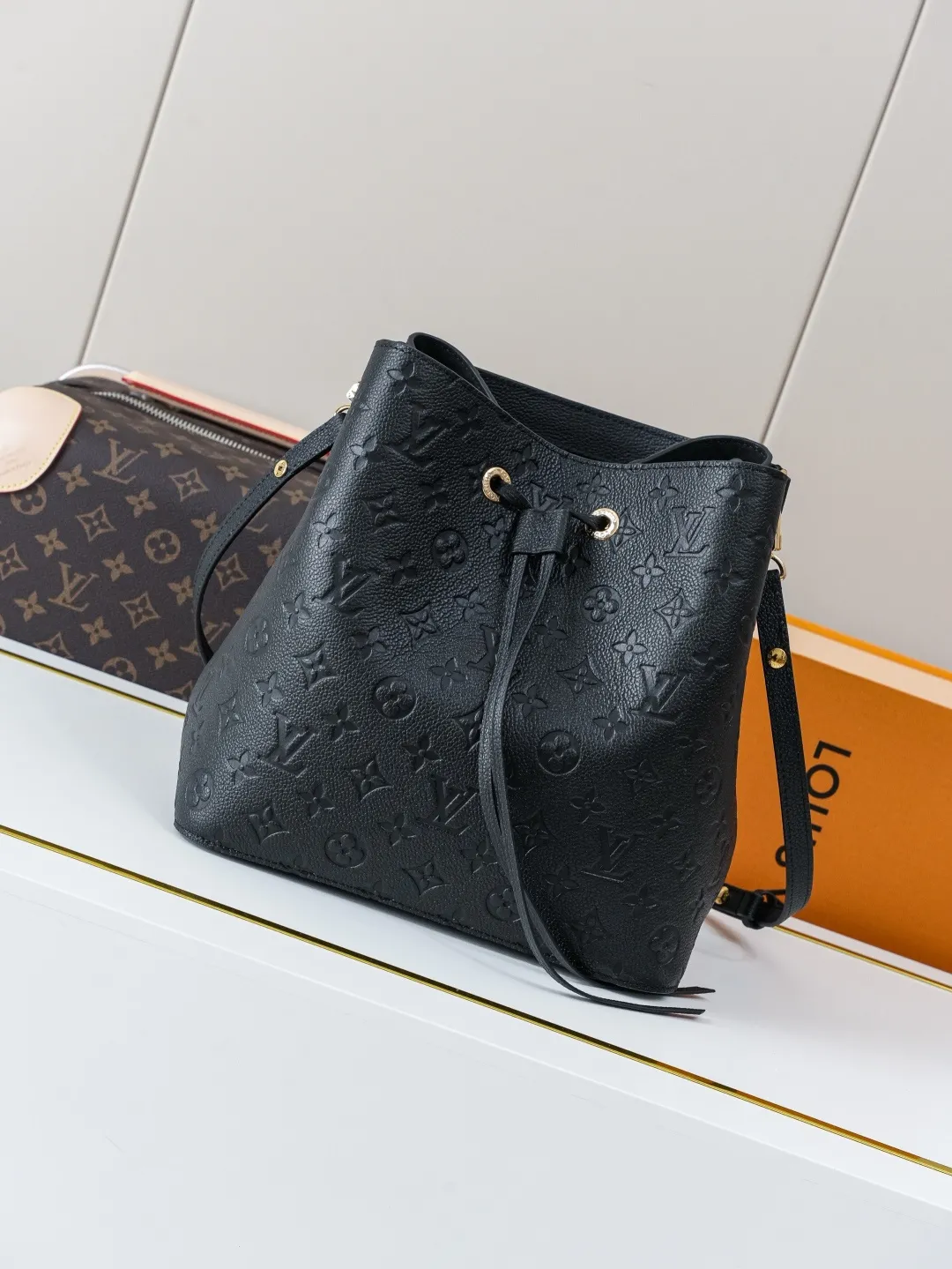 Louis Vuitton NéoNoé MM M45256 - 图片 3