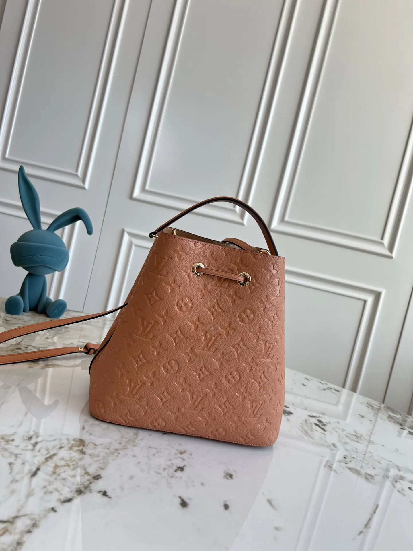 Louis Vuitton NéoNoé MM M11815 - Image 10