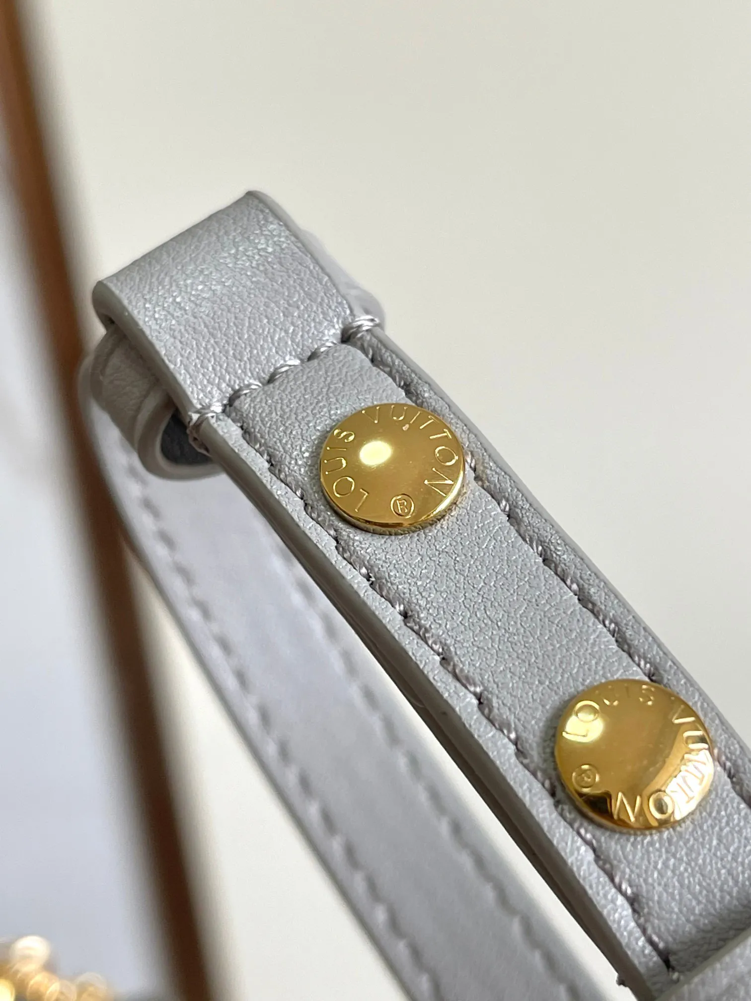 Louis Vuitton Néonoé BB M12749 - Image 10