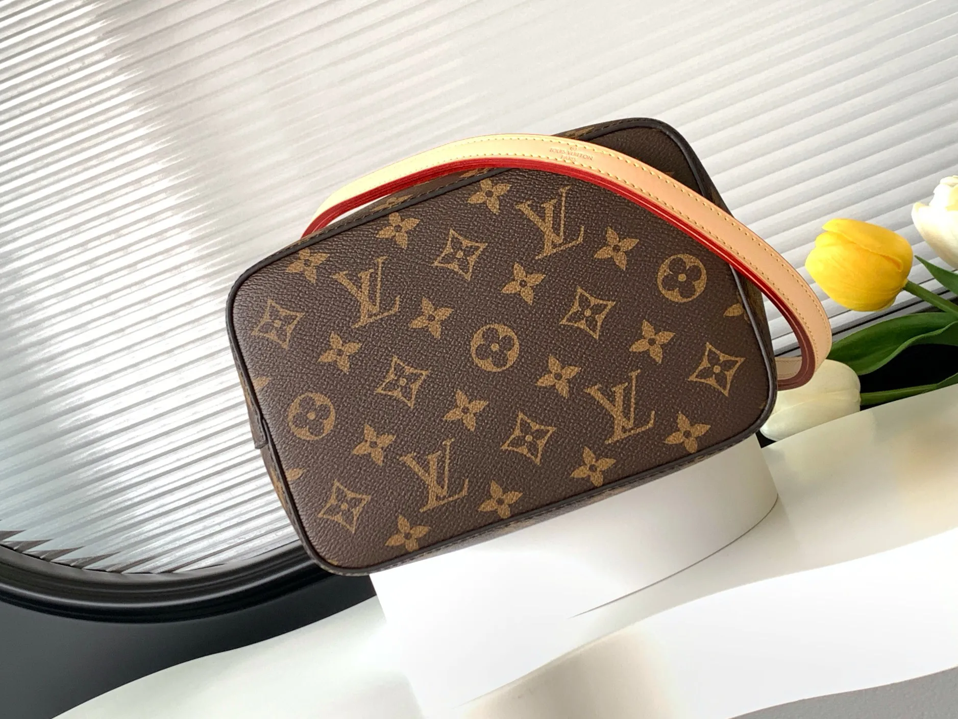 Louis Vuitton Néonoé BB M46581 - Image 6