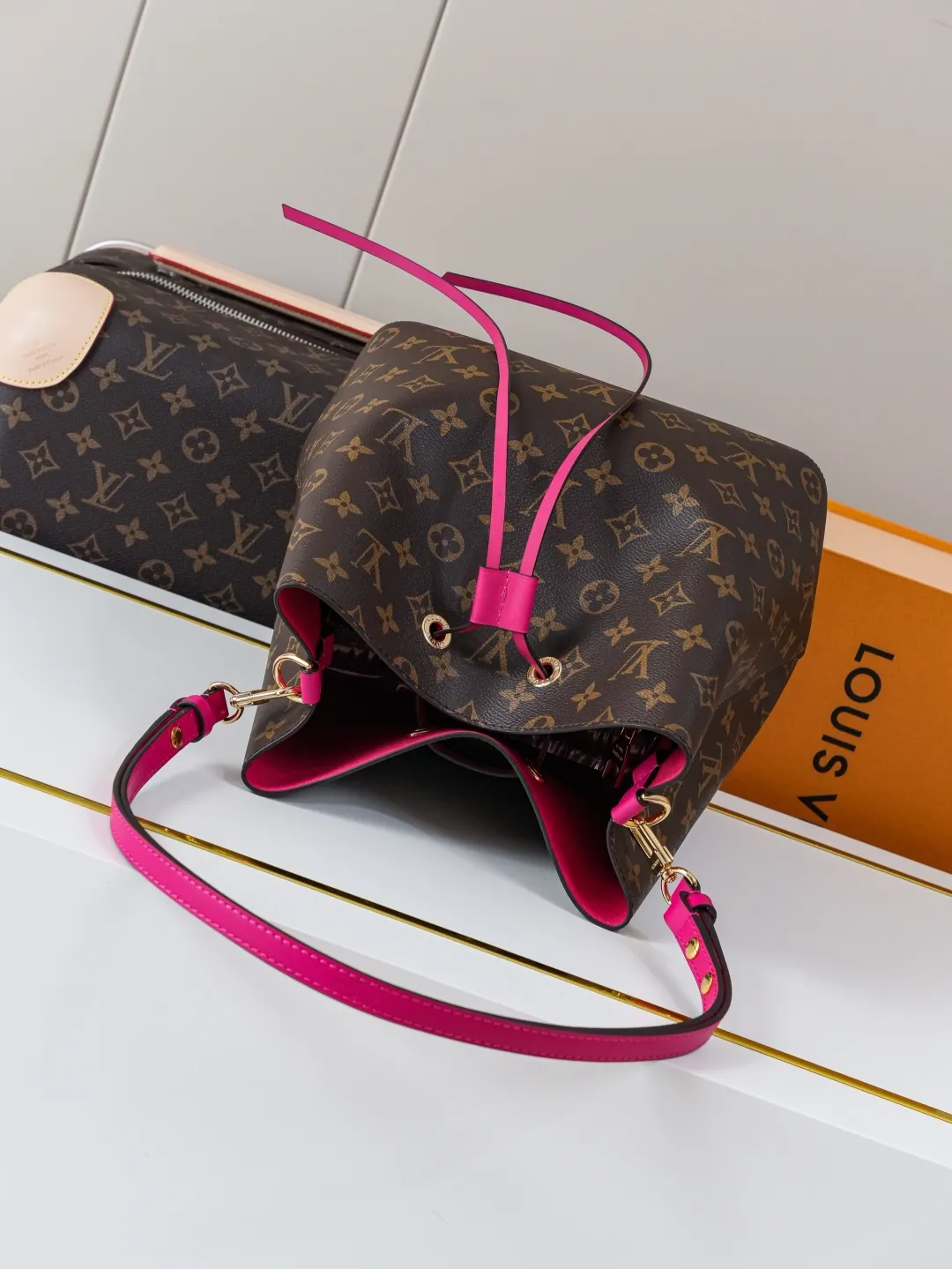 Louis Vuitton NéoNoé MM M43570 - Image 6