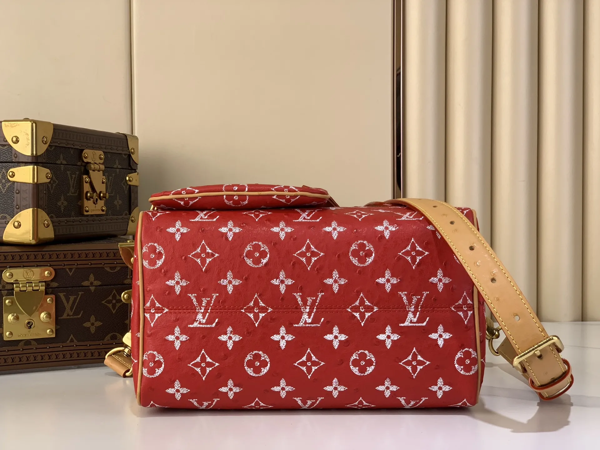 Louis Vuitton Speedy P9 Bandouli??re 30 Monogram Ostrich-Embossed Cowhide M14021 - 图片 6