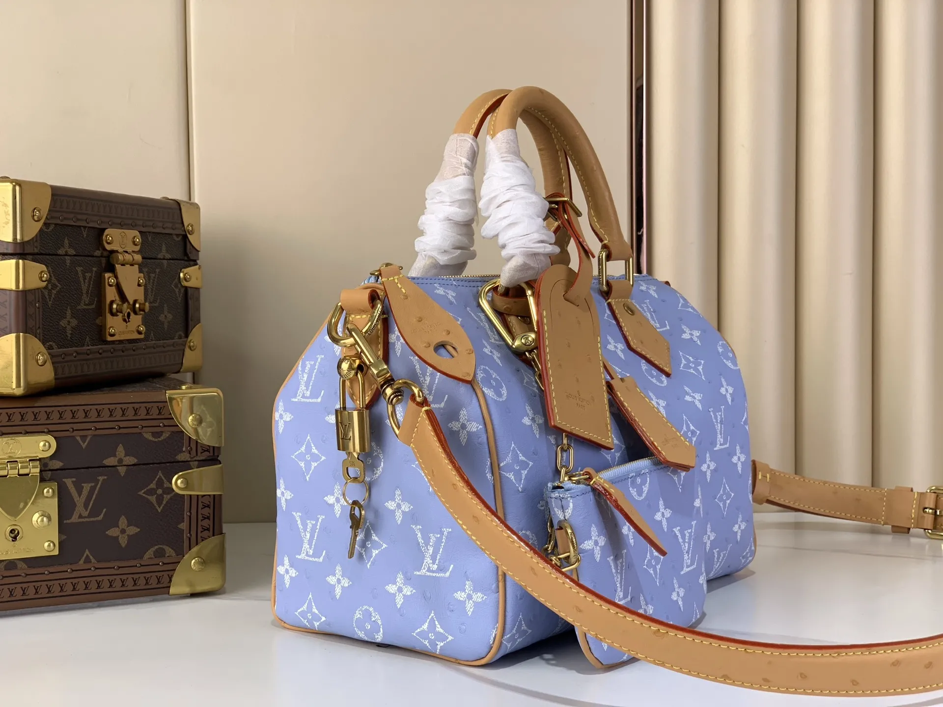 Louis Vuitton Speedy P9 Bandouli??re 30 Monogram Ostrich-Embossed Cowhide M14021 - 图片 5