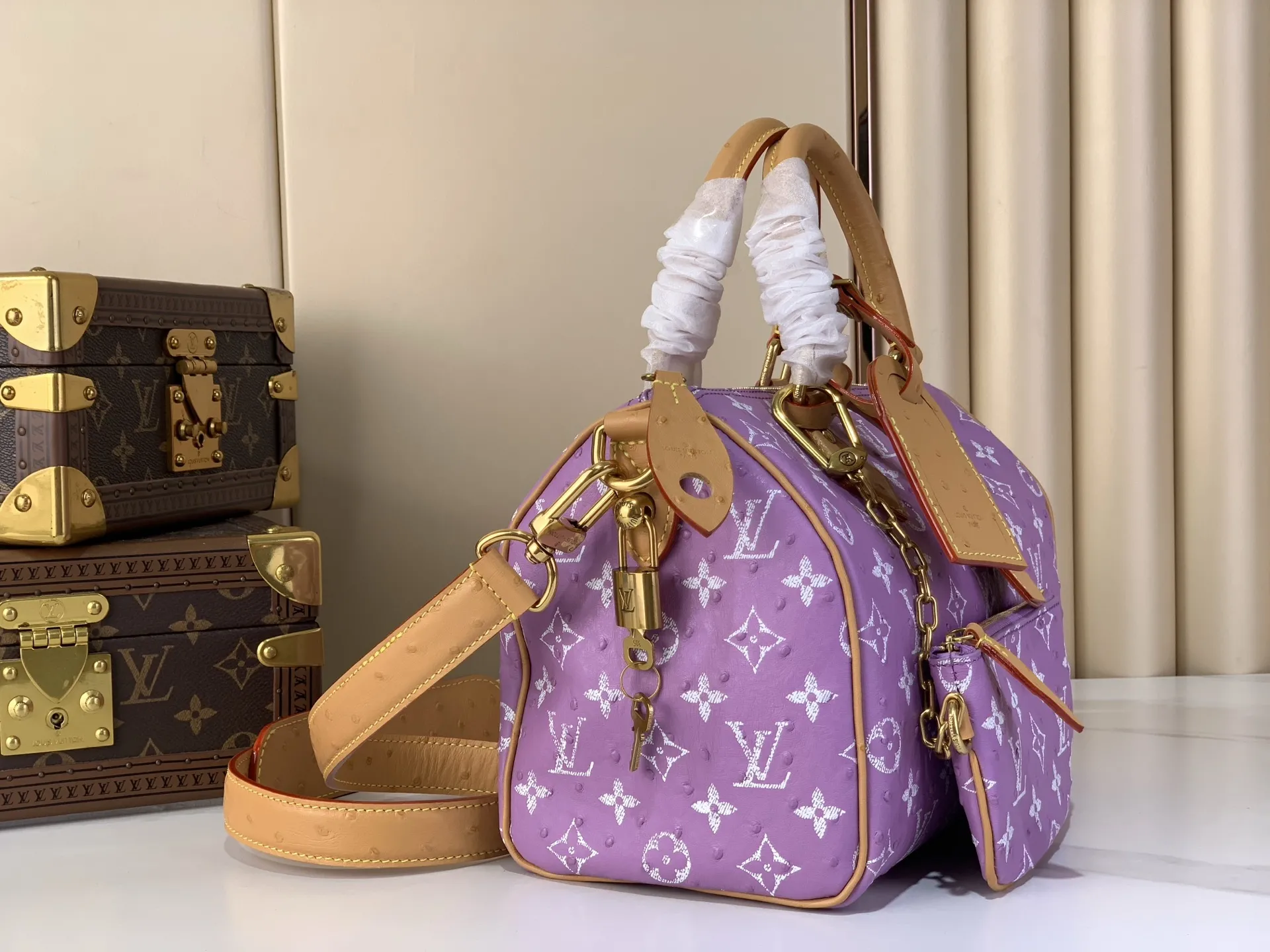 Louis Vuitton Speedy P9 Bandouli??re 30 Monogram Ostrich-Embossed Cowhide M14064 - 图片 8