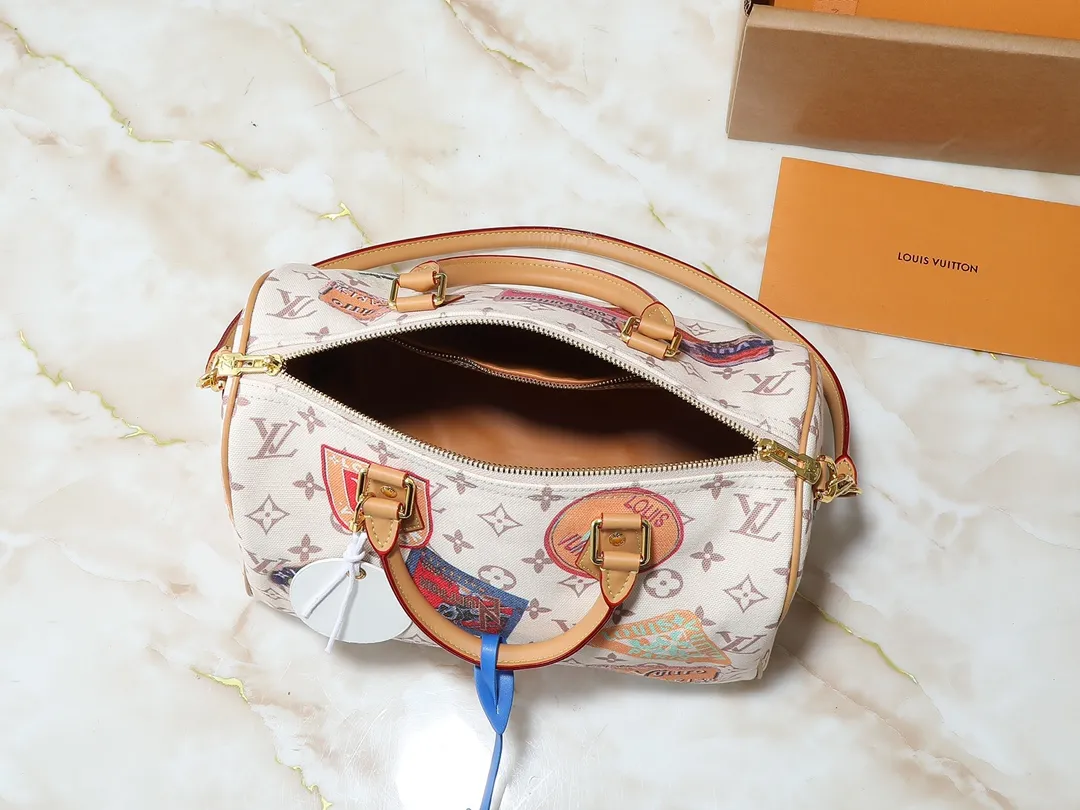Alternative view of Louis Vuitton Speedy Soft 30 M14587