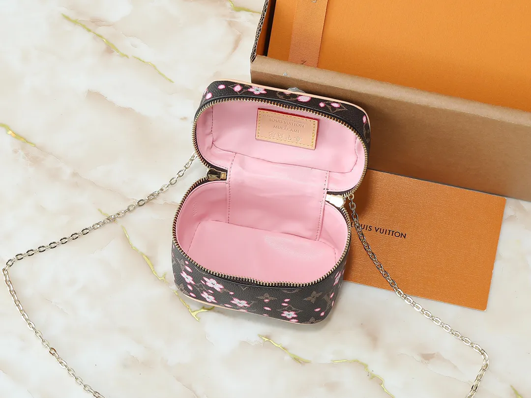 Alternative view of Louis Vuitton LV x TM Nice Mini M14181