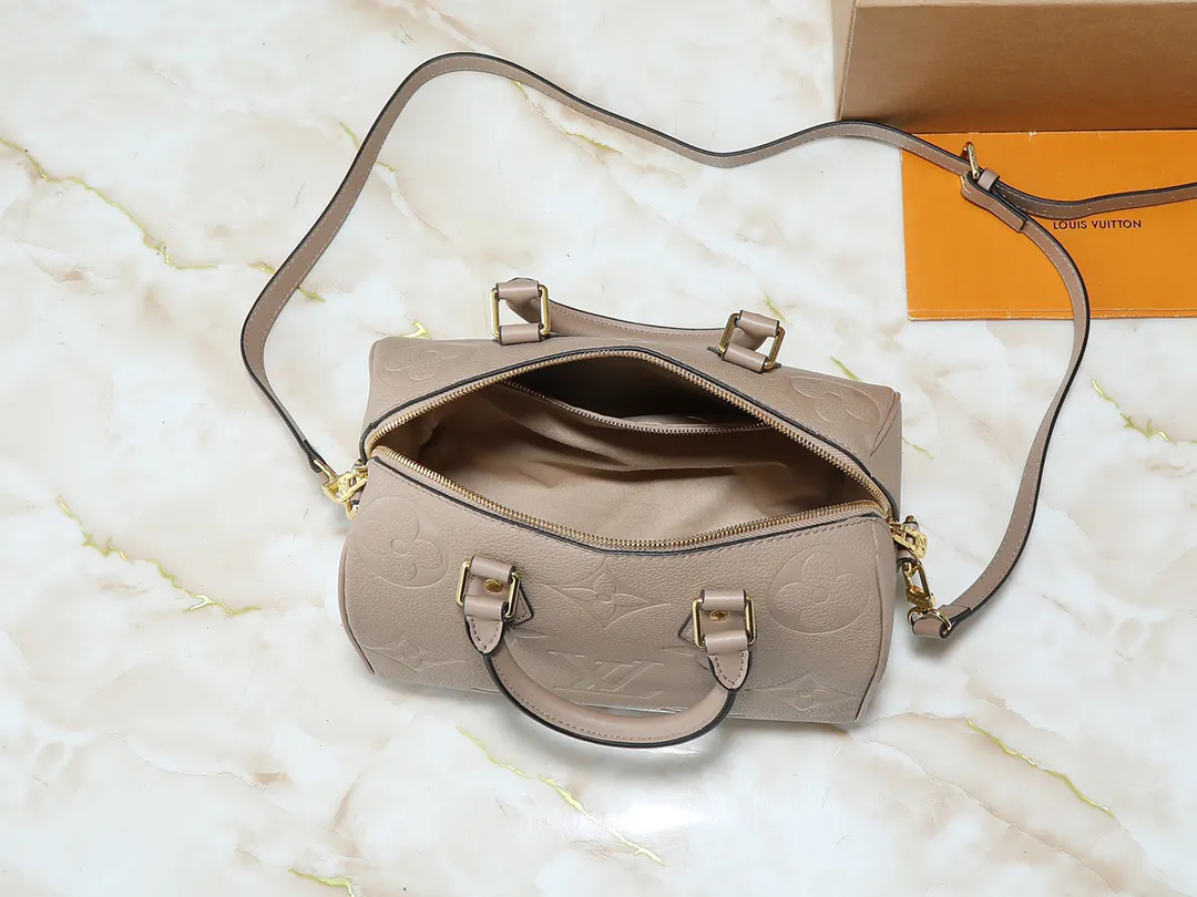 Alternative view of Louis Vuitton Speedy Bandoulière 25 M59273