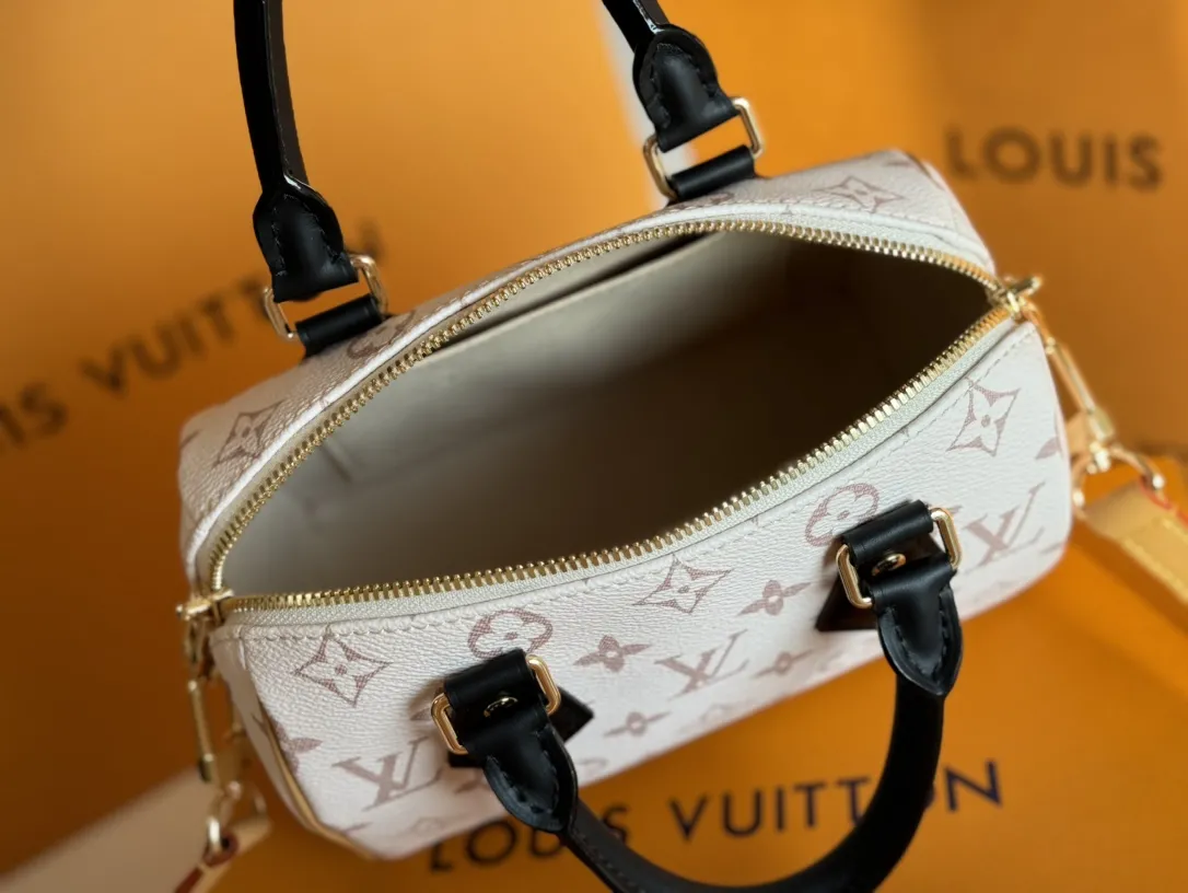 Alternative view of Louis Vuitton Speedy Bandoulière 20 M46906