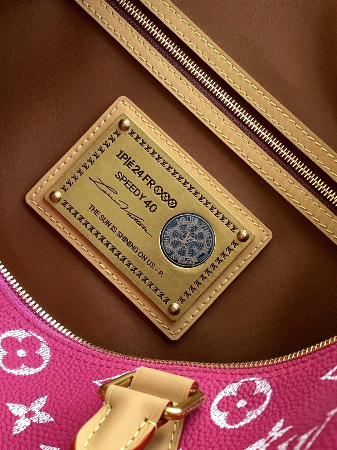 Alternative view of Louis Vuitton Speedy P9 Bandoulière 40 M11563