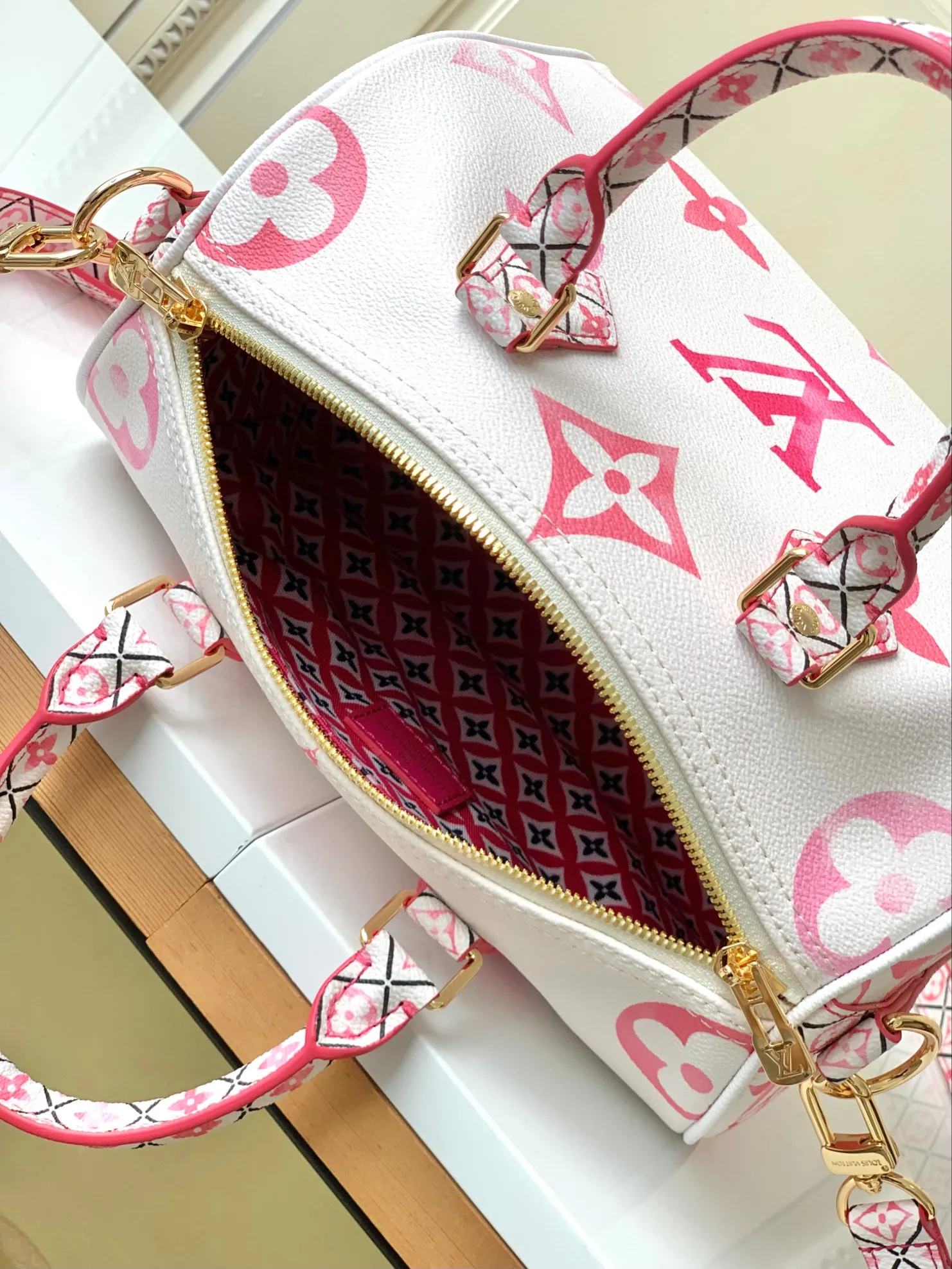 Louis Vuitton Speedy Bandoulière 25 M23073 - Image 9