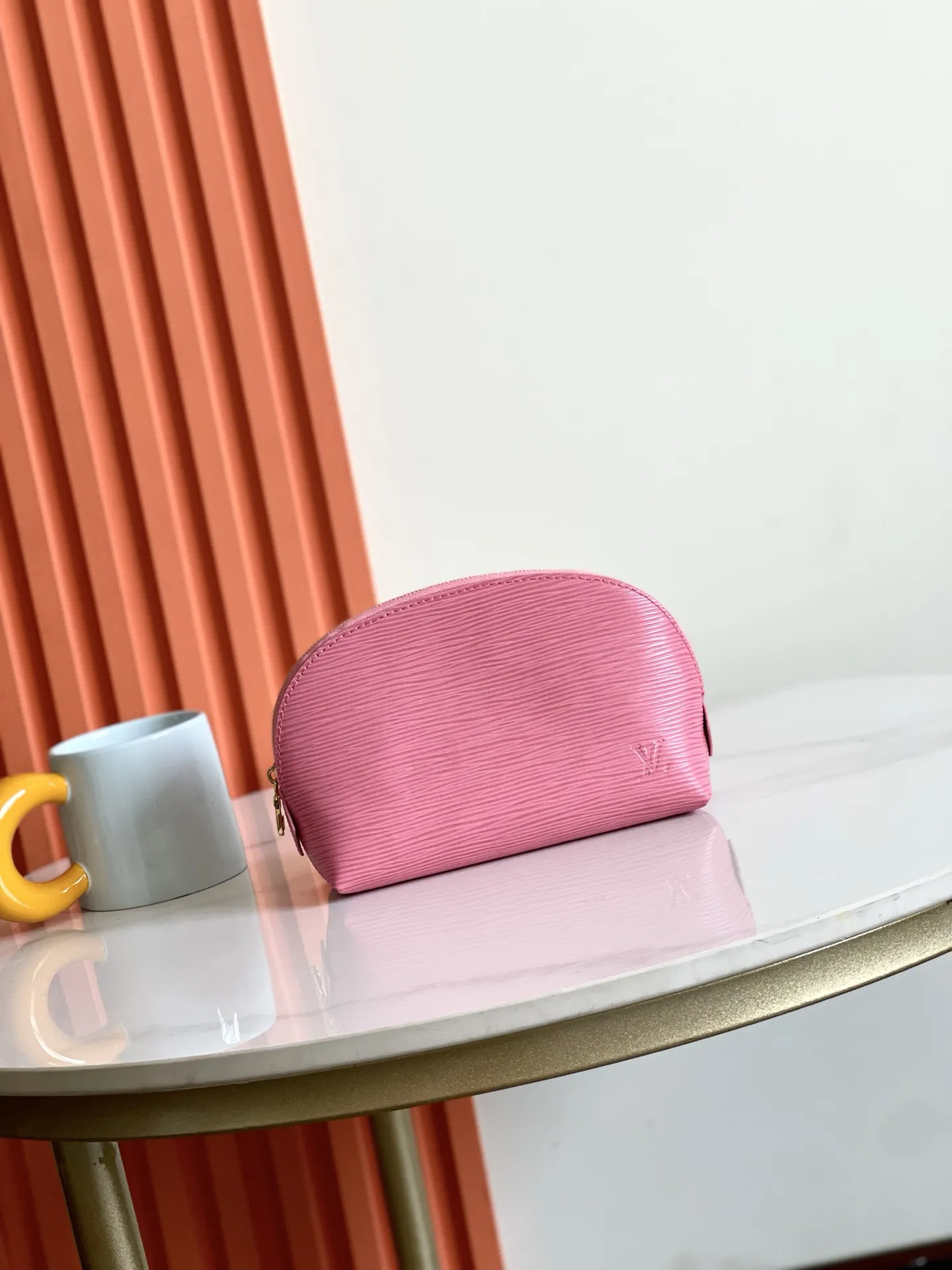 Louis Vuitton Cosmetic Pouch PM M15198 - 图片 3