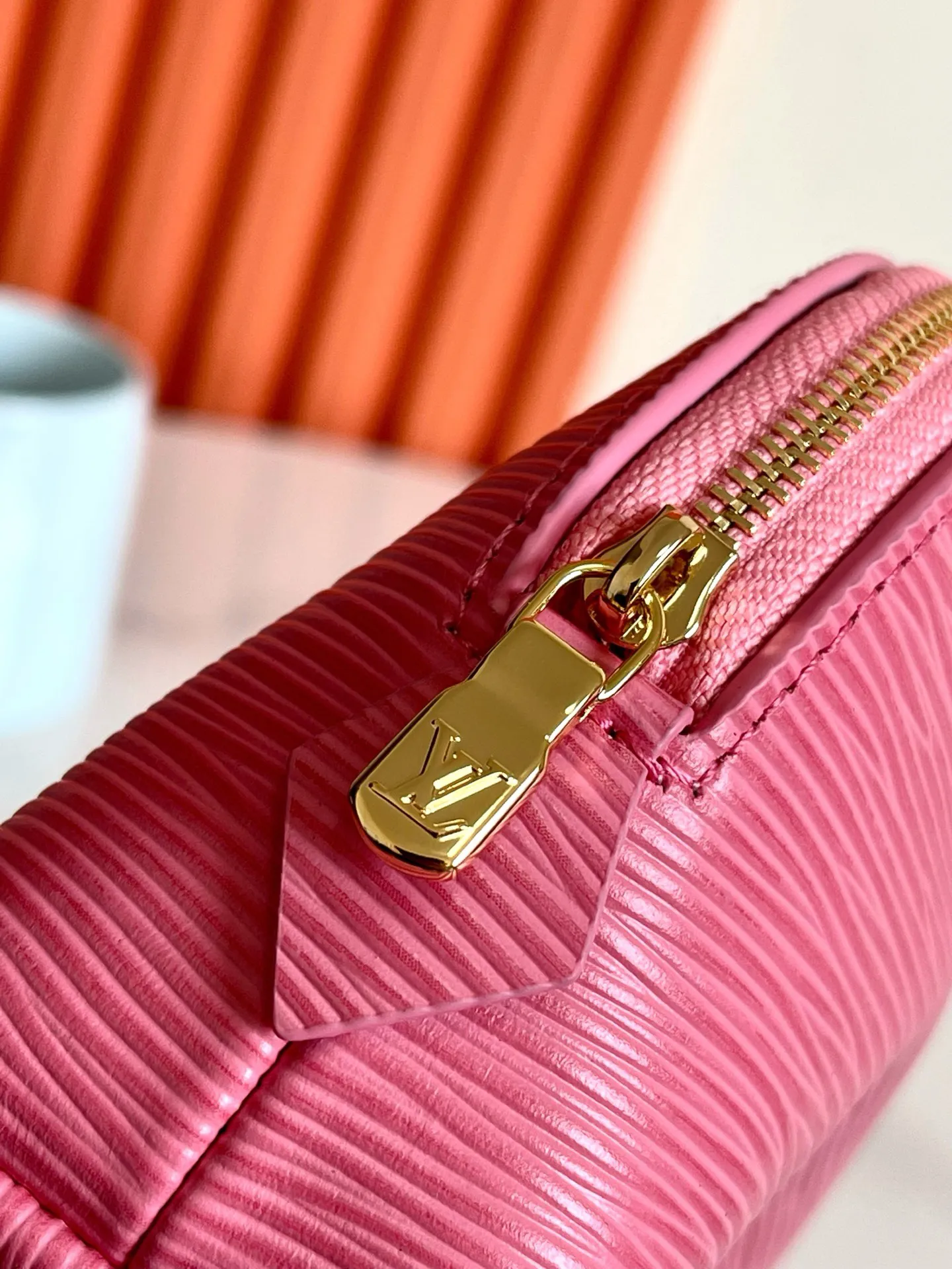 Louis Vuitton Cosmetic Pouch PM M15198 - 图片 8
