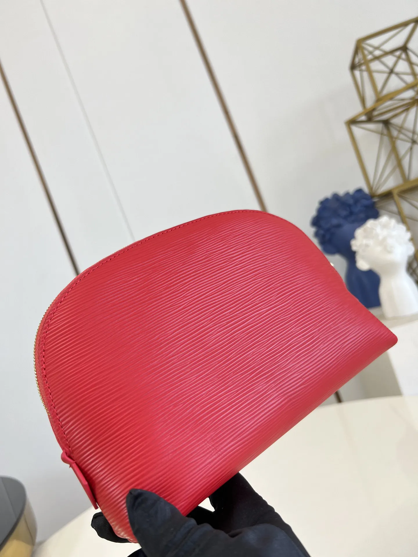 Louis Vuitton Cosmetic Pouch PM M15197 - 图片 7