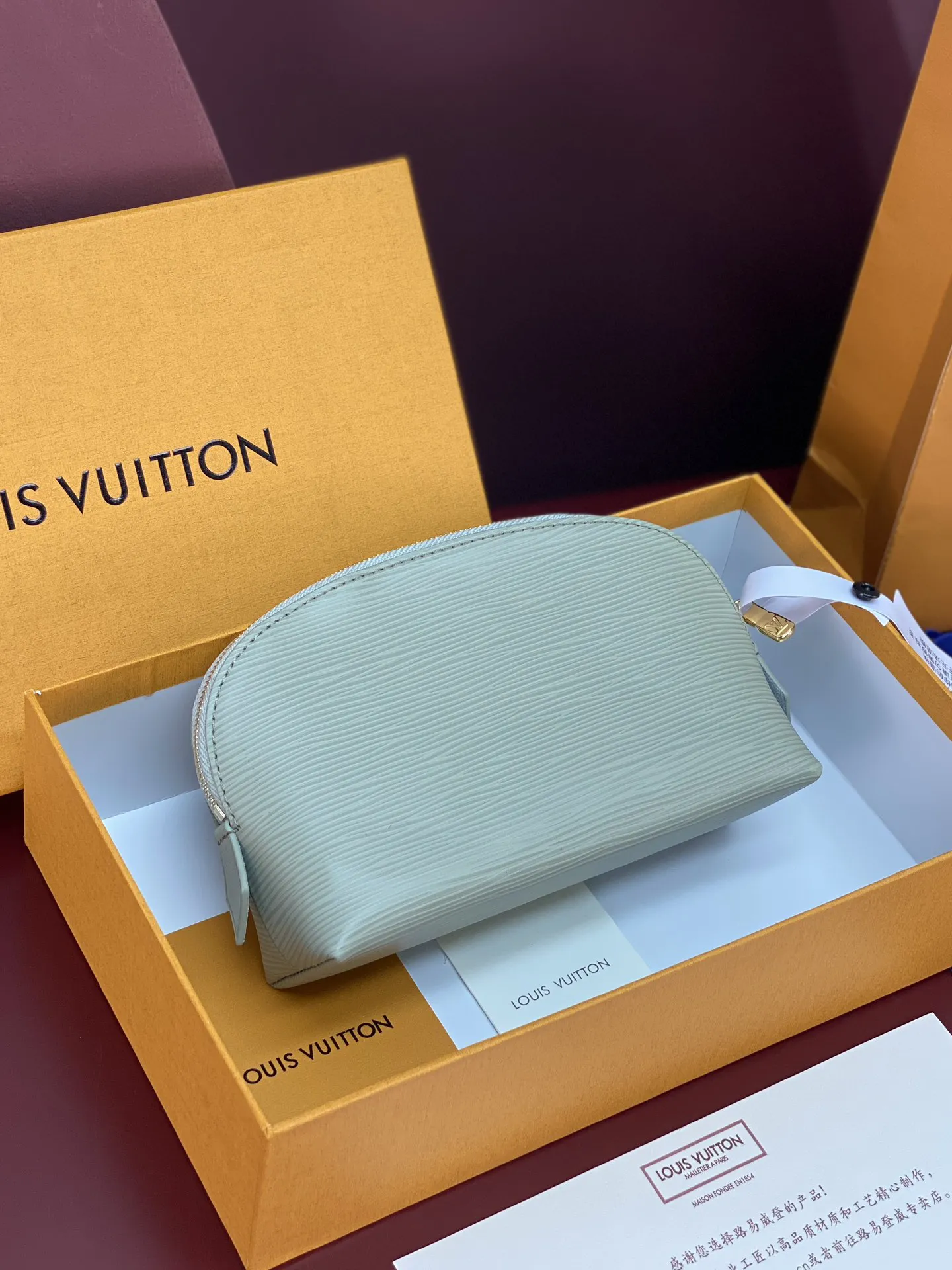 Louis Vuitton Pochette Cosm??tique M15198 - Image 4