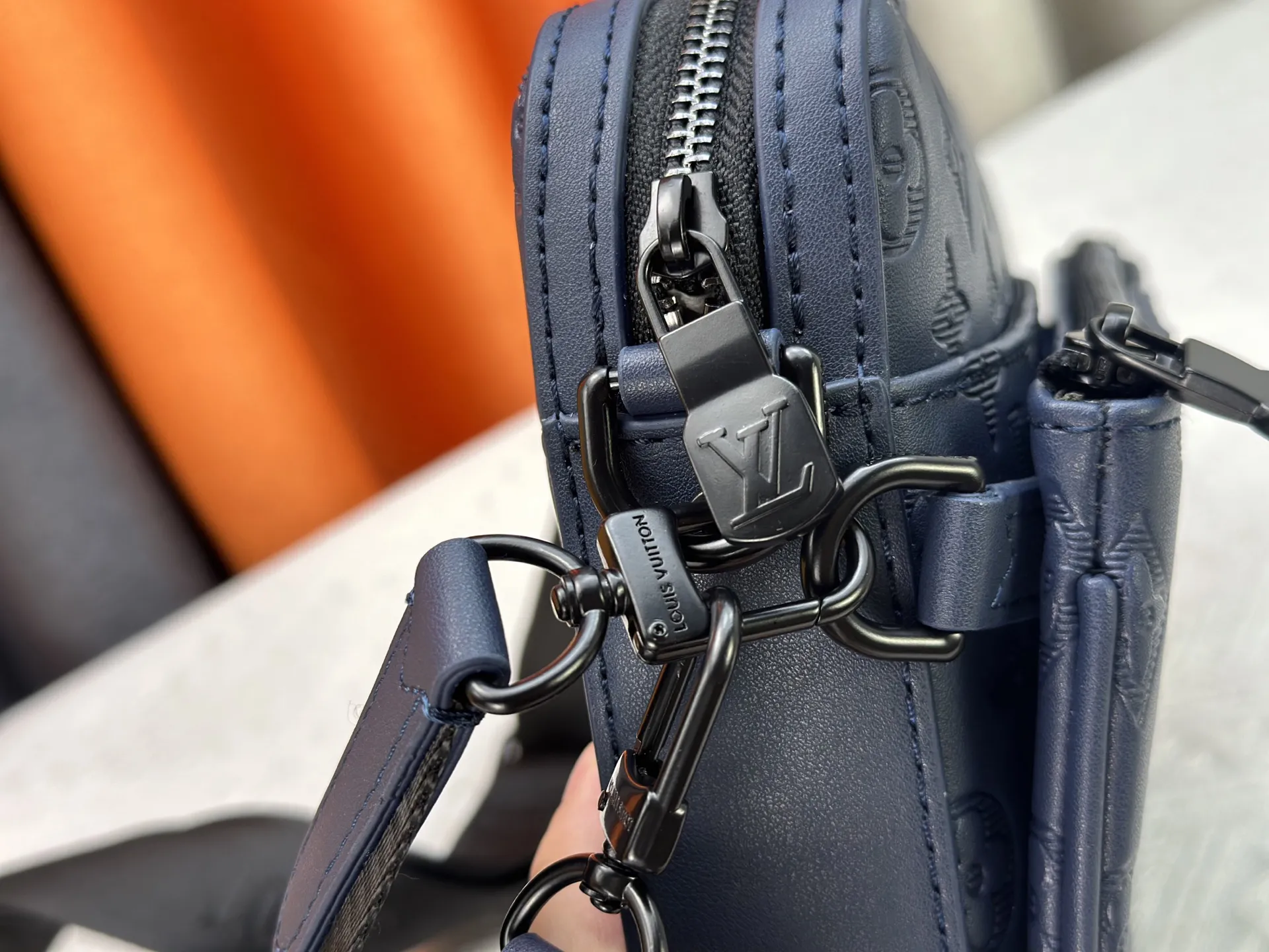 Louis Vuitton Trio Messenger M27925 - 图片 8