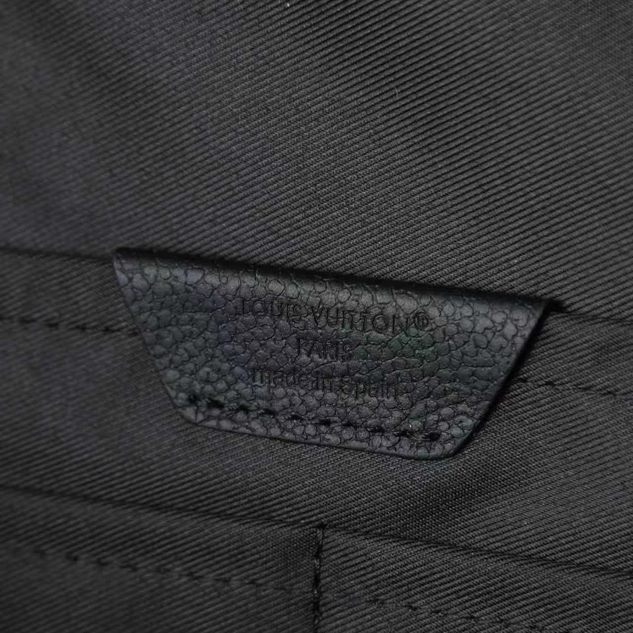 Alternative view of Louis Vuitton Discovery Work Backpack M15259