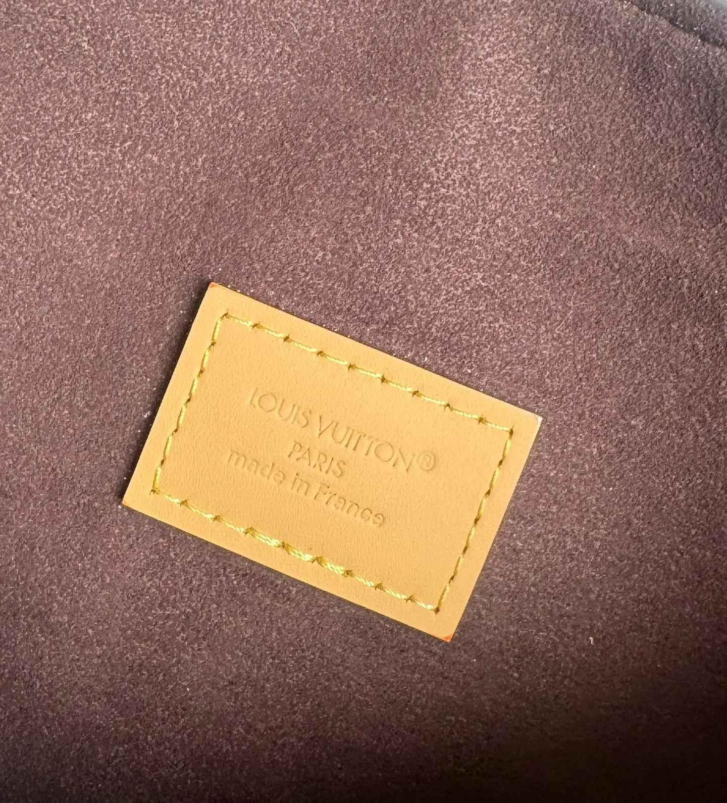 Alternative view of Louis Vuitton Pochette Mia M26191