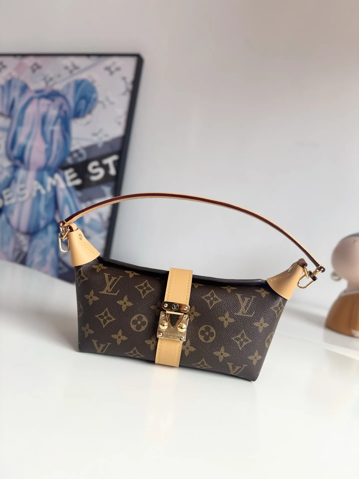 Louis Vuitton Pochette Mia M26191 - 图片 3