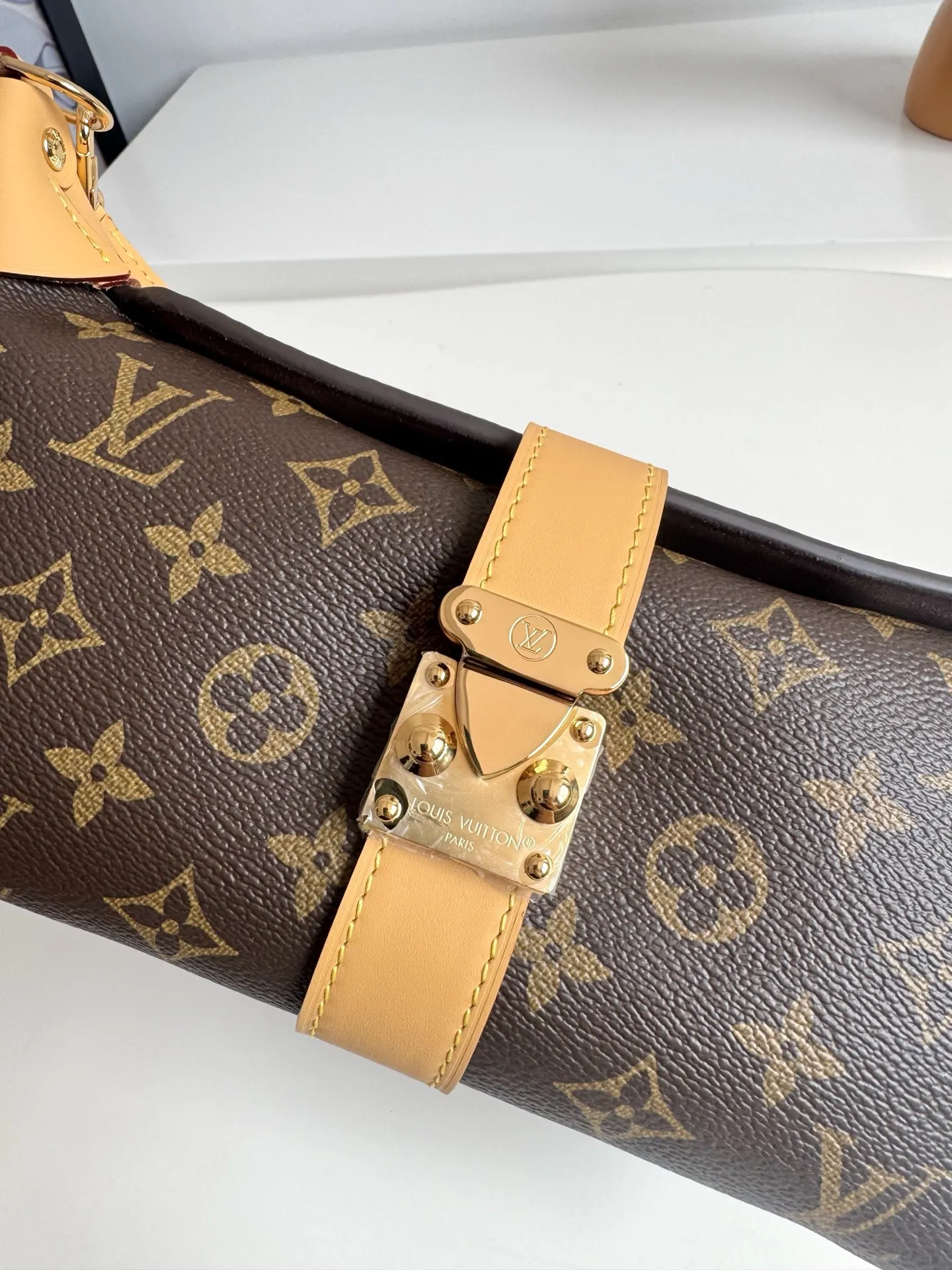 Louis Vuitton Pochette Mia M26191 - 图片 7