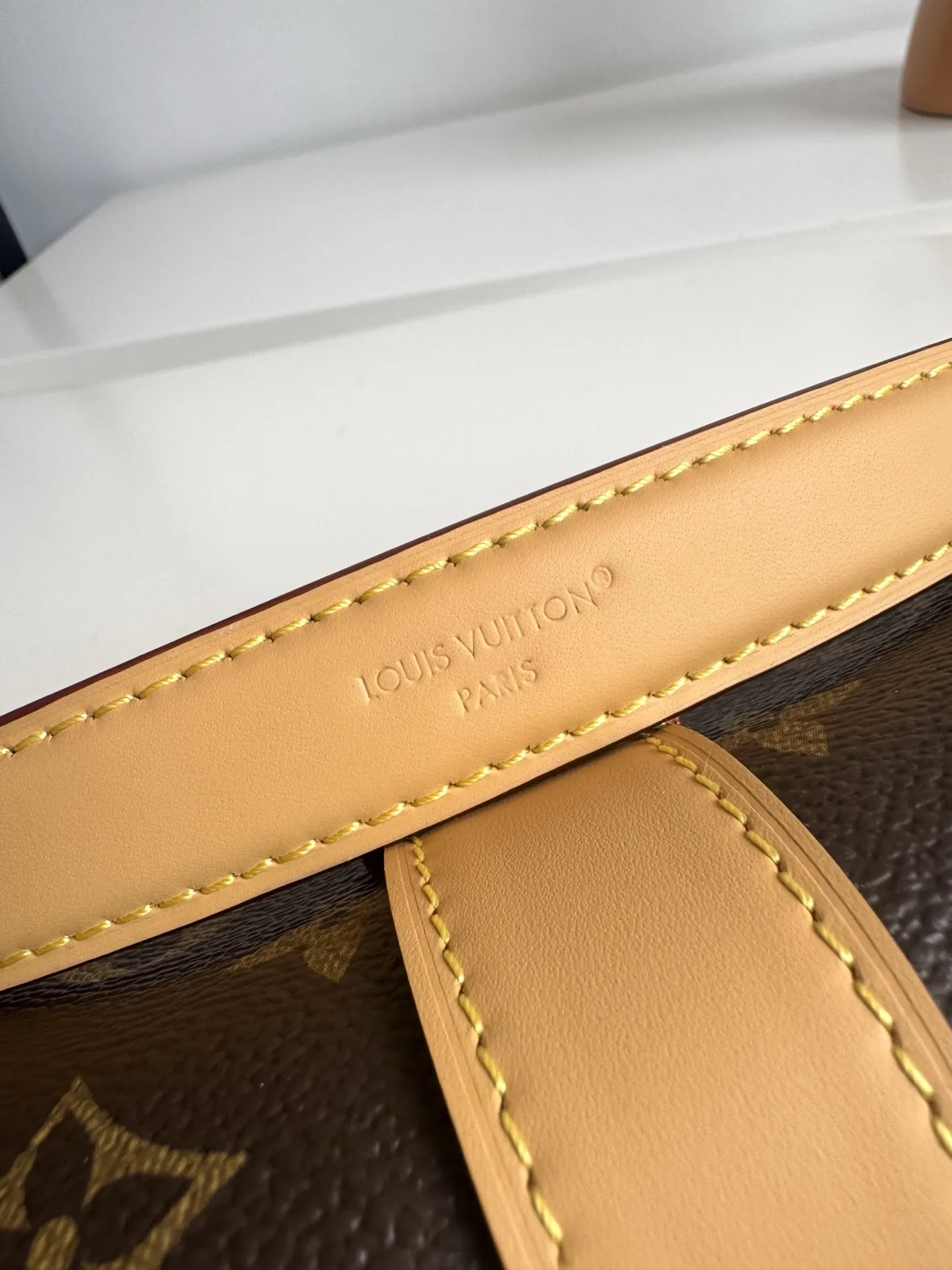 Louis Vuitton Pochette Mia M26191 - 图片 8