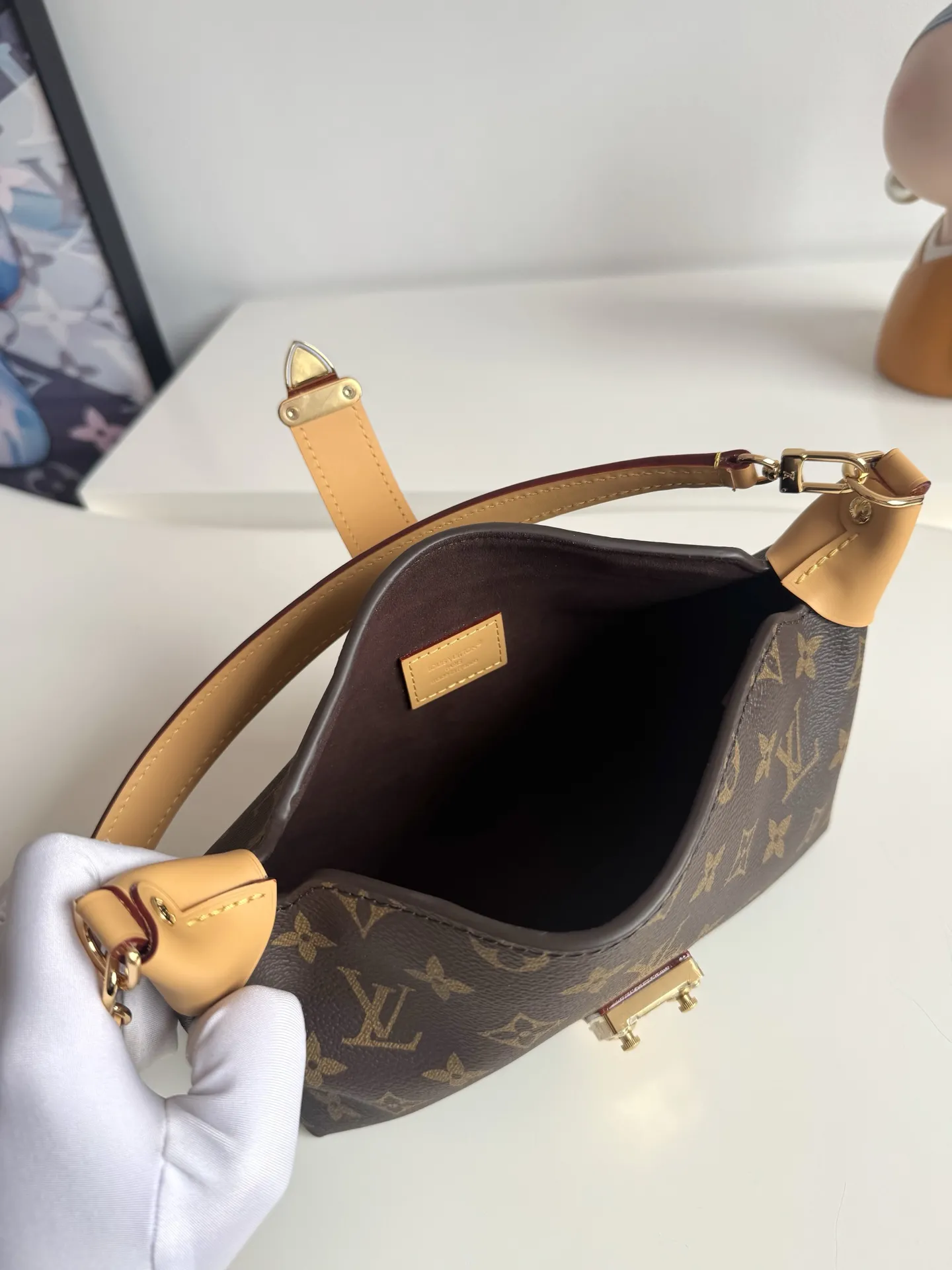 Louis Vuitton Pochette Mia M26191 - 图片 10