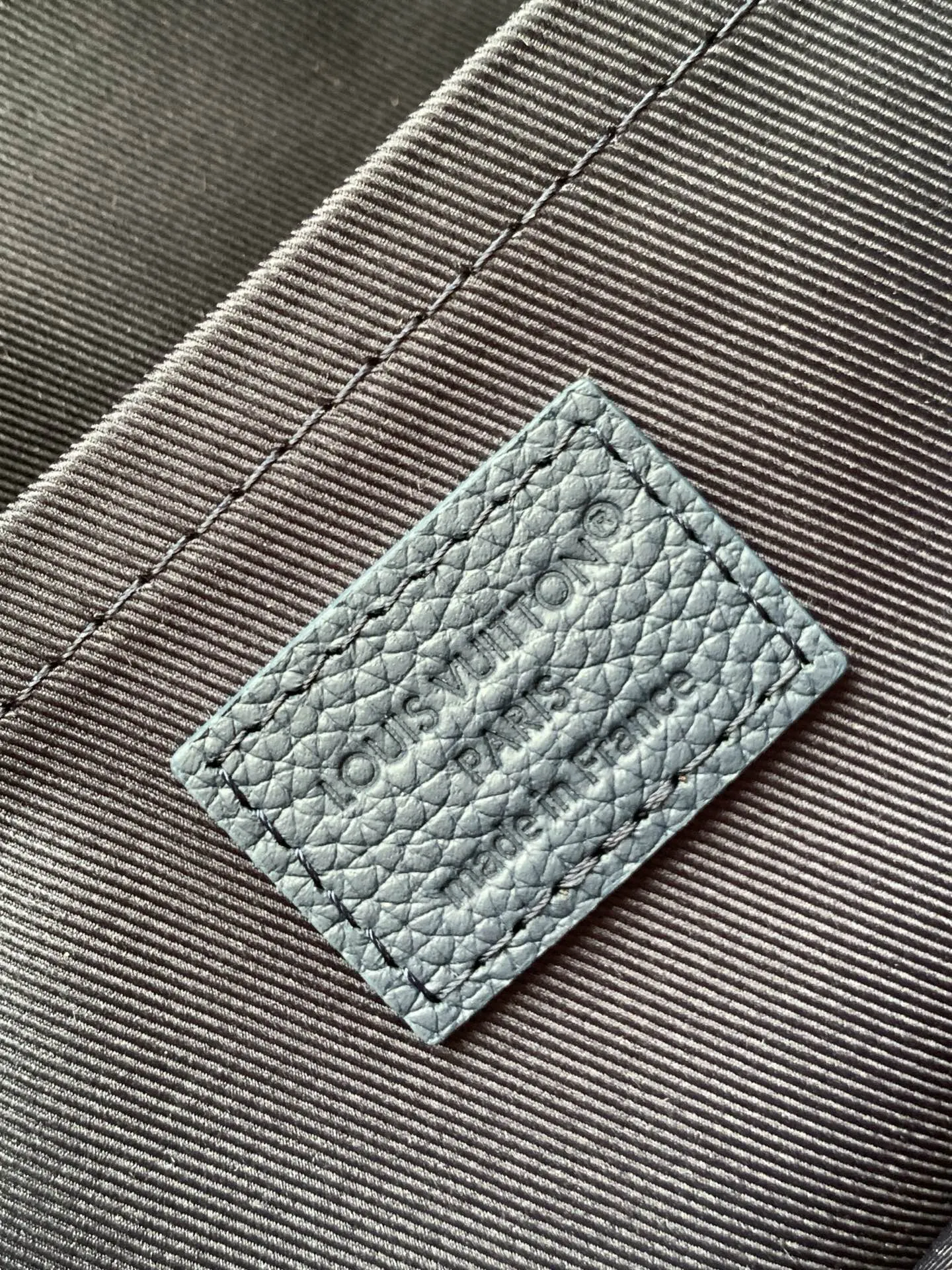 Louis Vuitton Boarding Messenger M15260 - Image 11