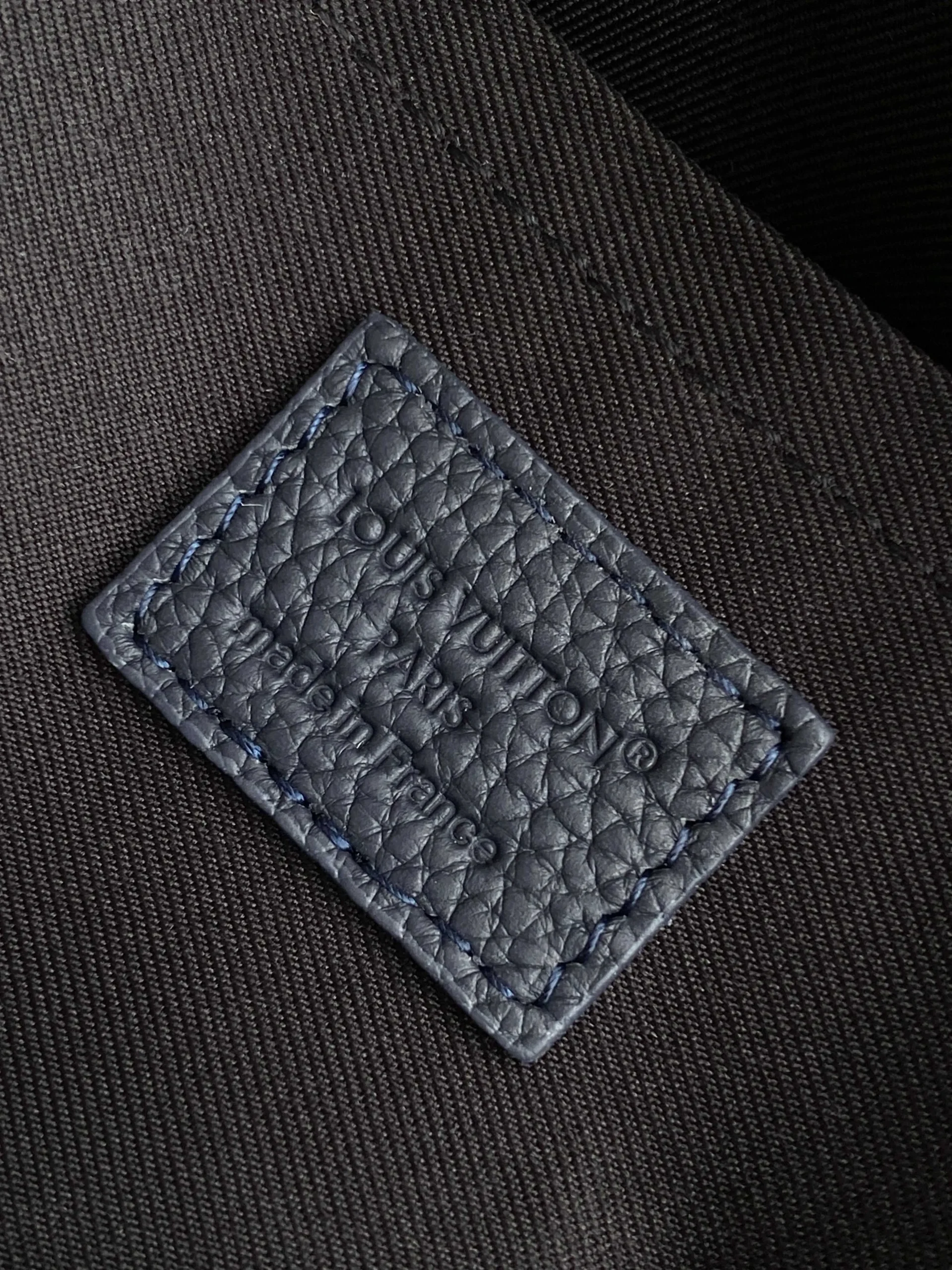Louis Vuitton Boarding Messenger M15265 - 图片 8