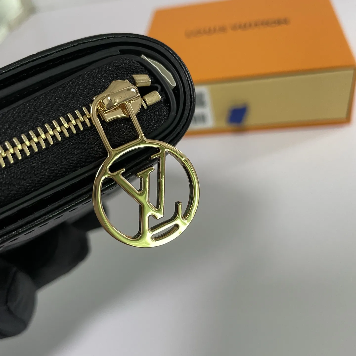 Louis Vuitton LV x TM Lou Wallet M13829 - 图片 10