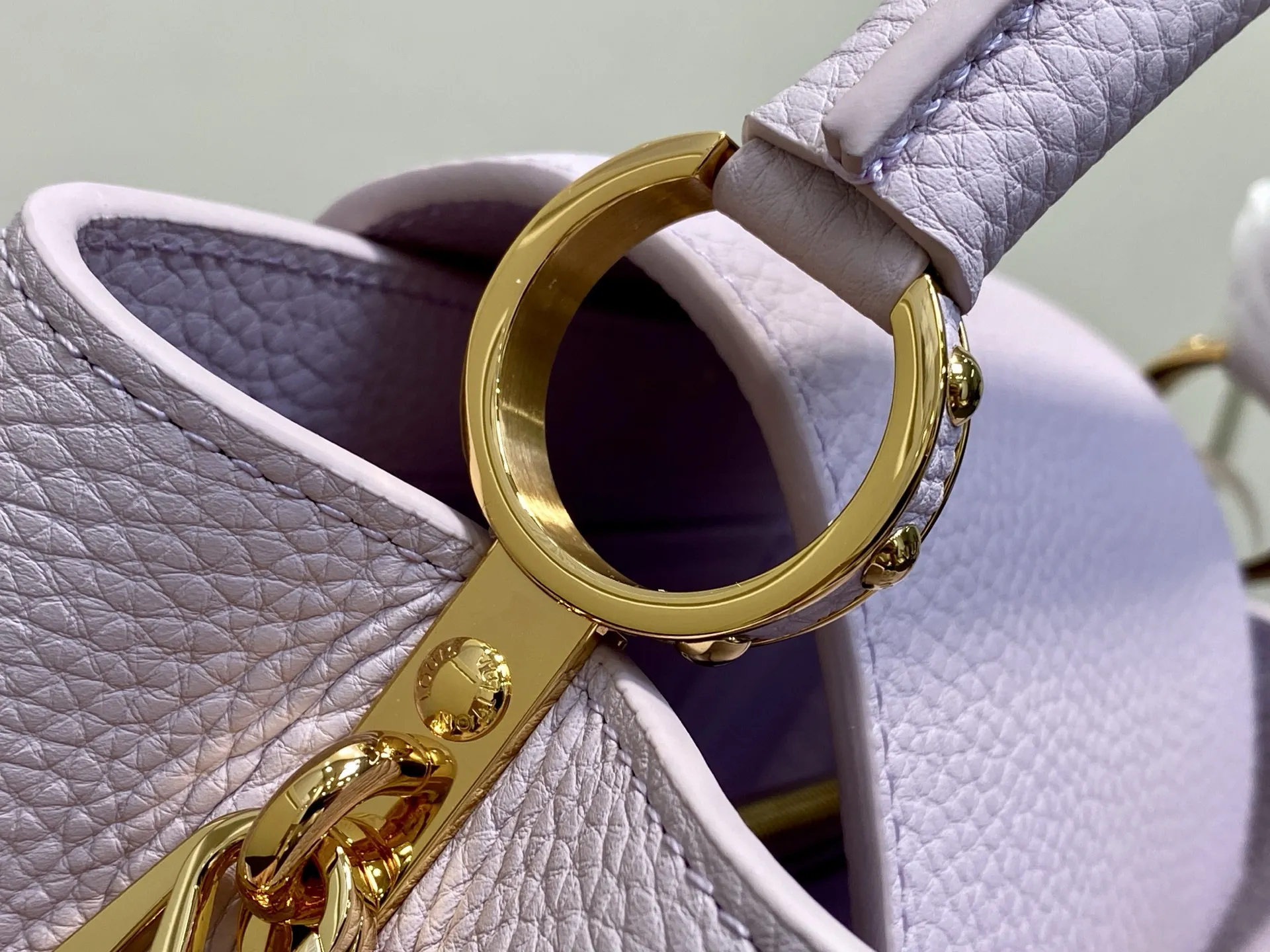 Alternative view of Louis Vuitton Capucines Daydream M25862