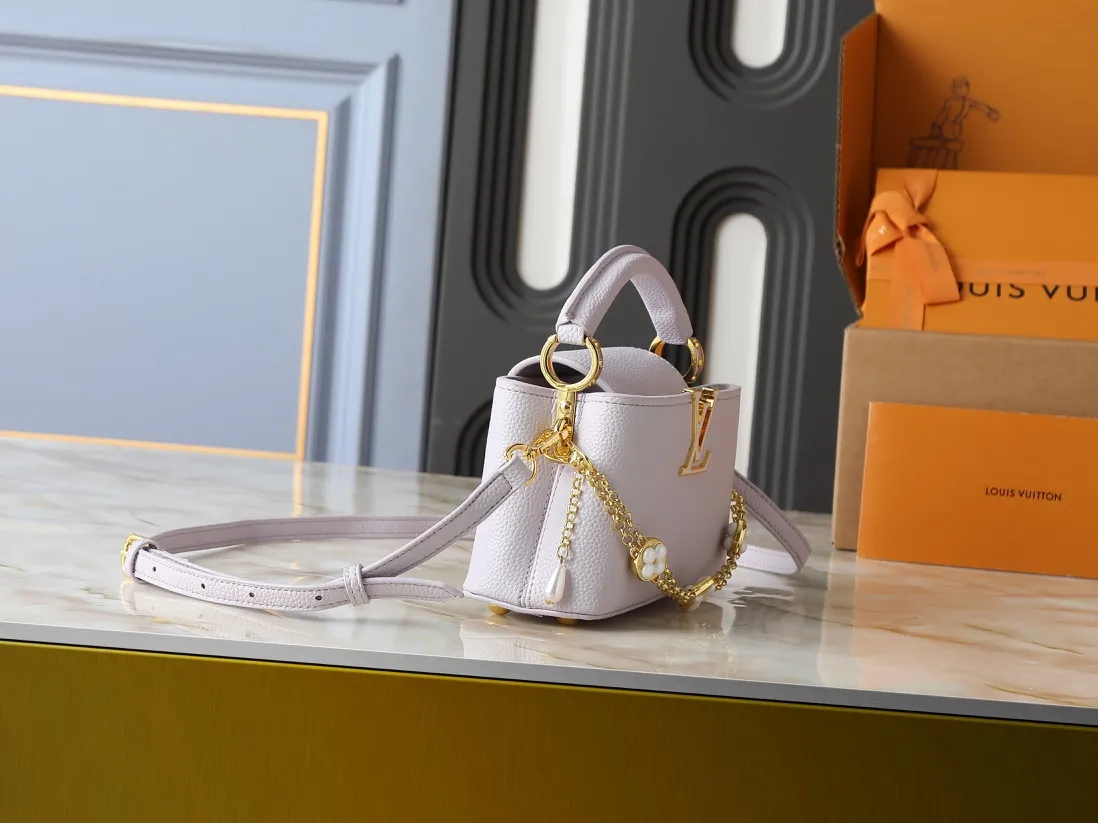 Louis Vuitton Capucines Mini Daydream M25862 - Image 4