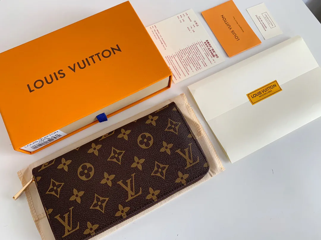 Louis Vuitton Monogram Eclipse Zippy M60017 - Image 3