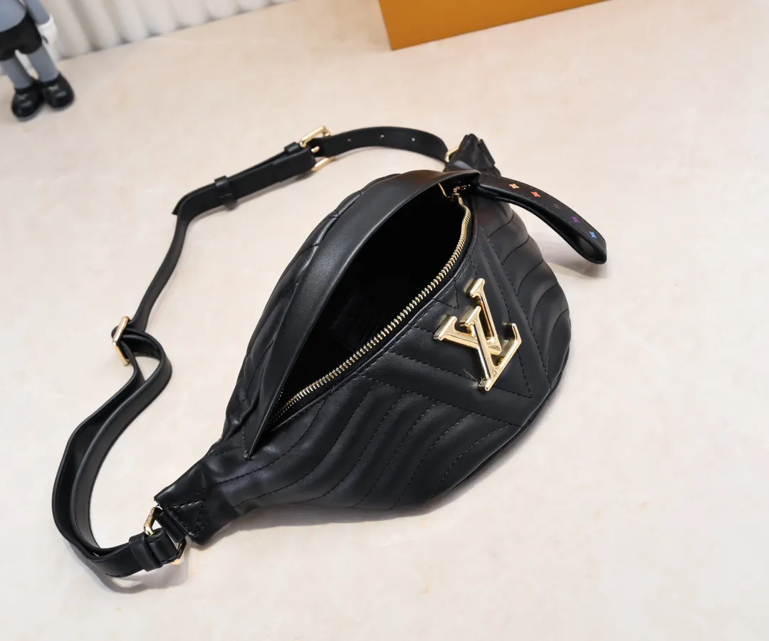 Alternative view of Louis Vuitton New Wave Bumbag M53750