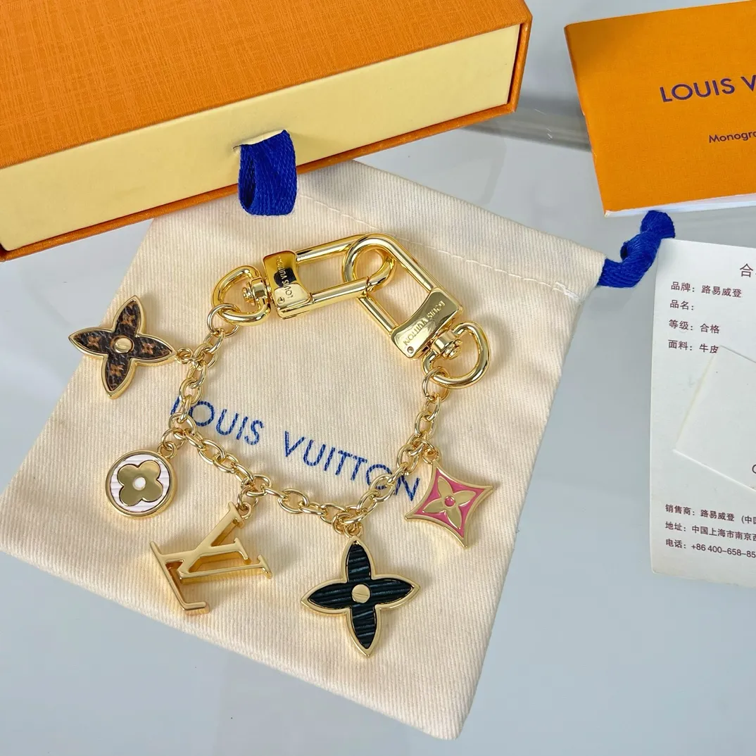 Louis Vuitton Spring Street chain handbag charm M01188 - 图片 5