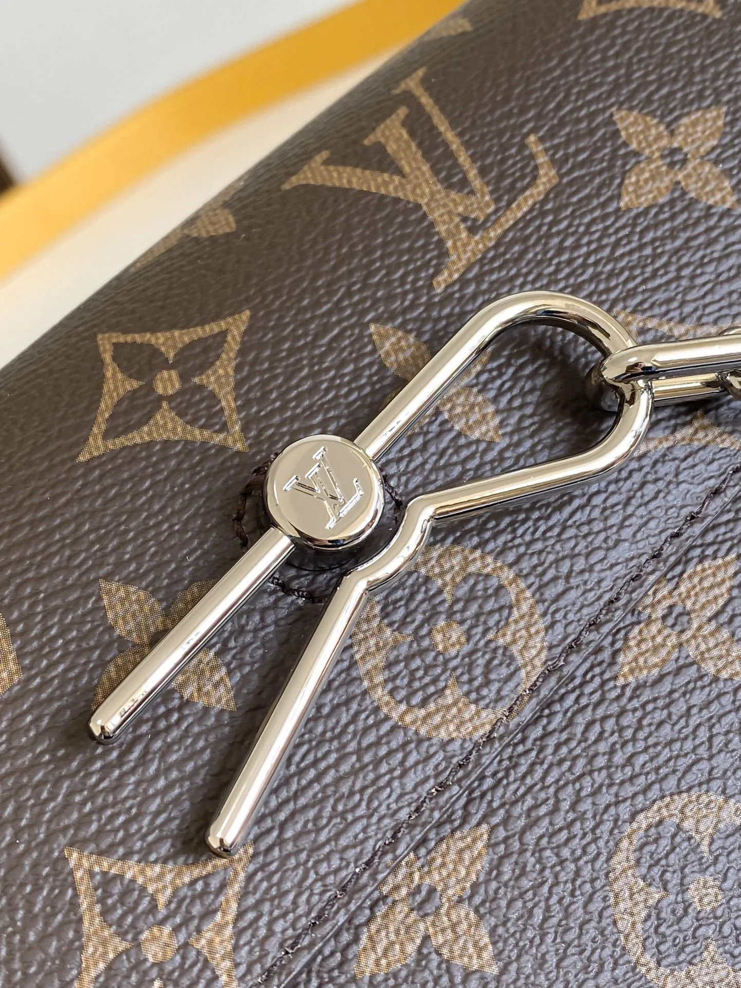 Louis Vuitton Steamer Wearable Wallet M12811 - 图片 7