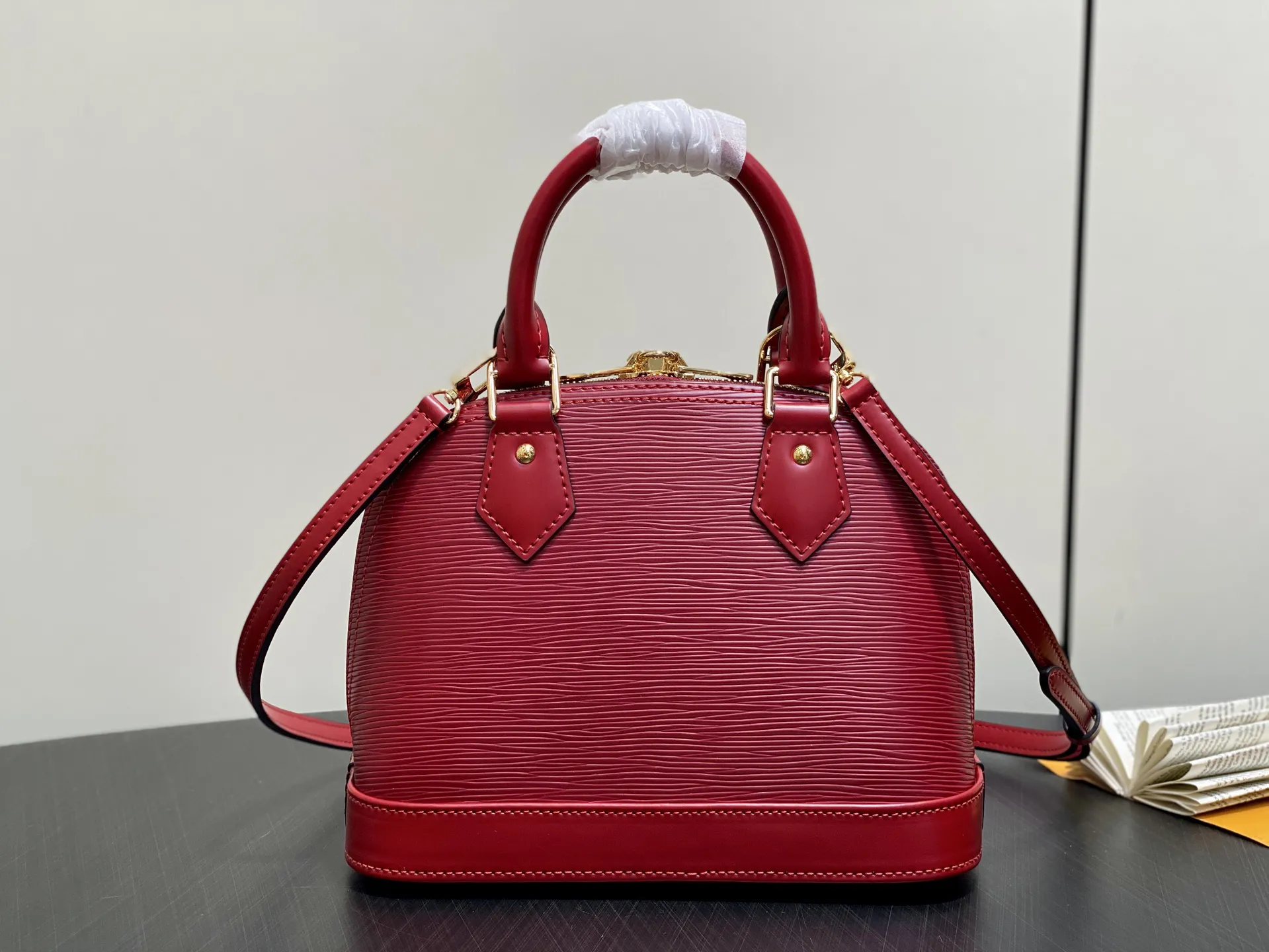 Louis Vuitton Alma BB M25562 - 图片 6