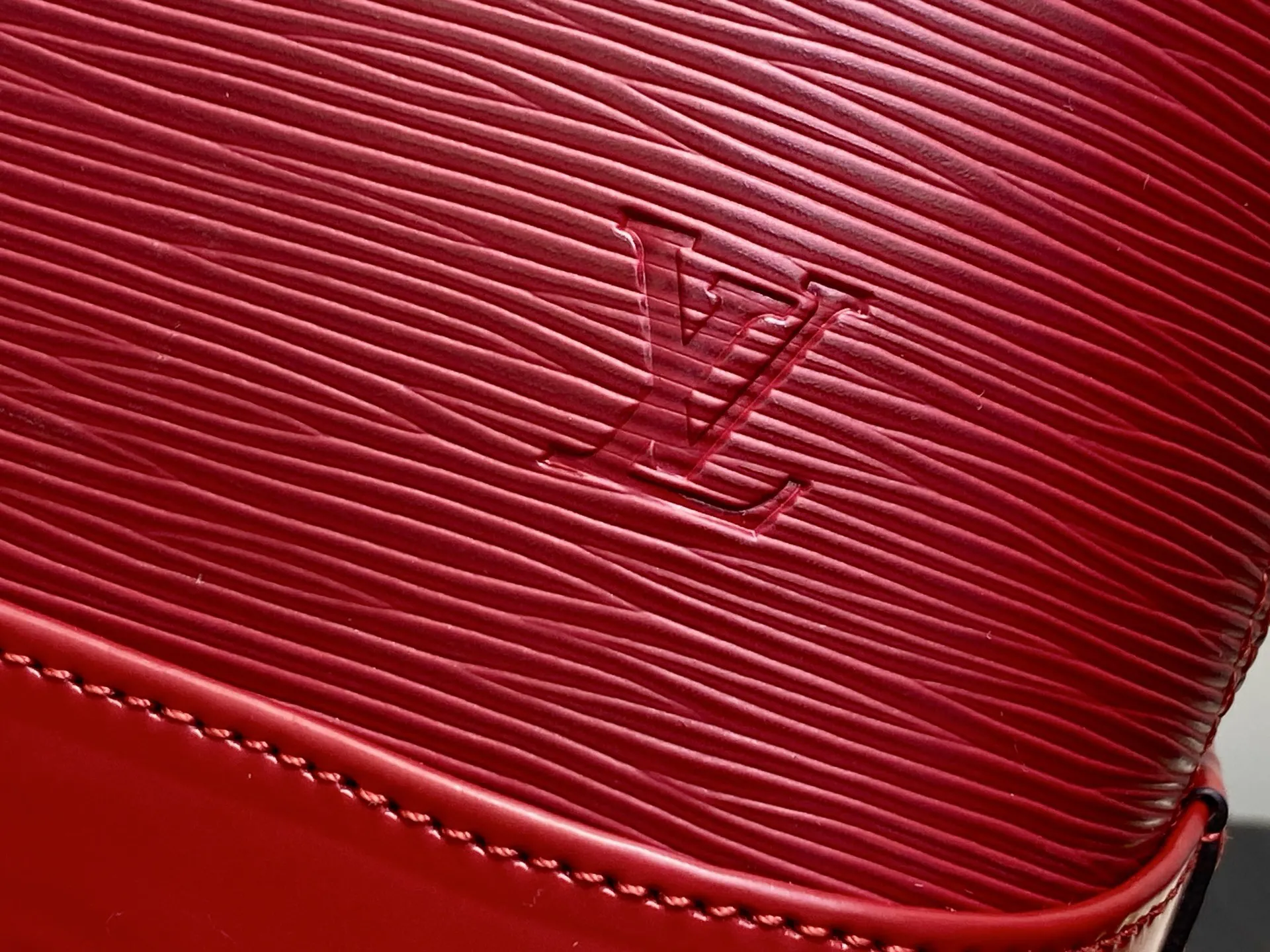 Louis Vuitton Alma BB M25562 - 图片 8