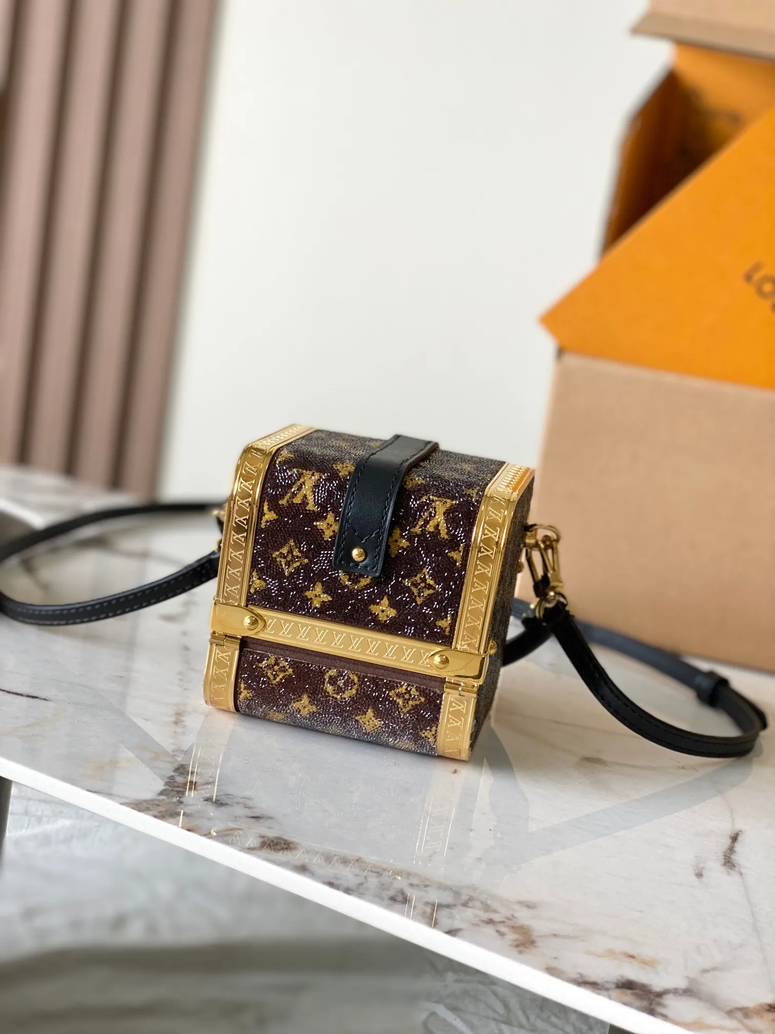 Louis Vuitton Treasure Box M83089 - Image 9