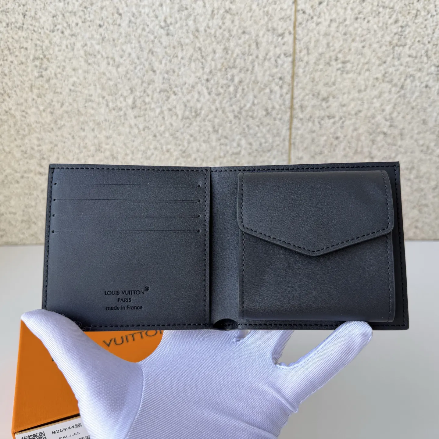 Alternative view of Louis Vuitton Marco Wallet M25944