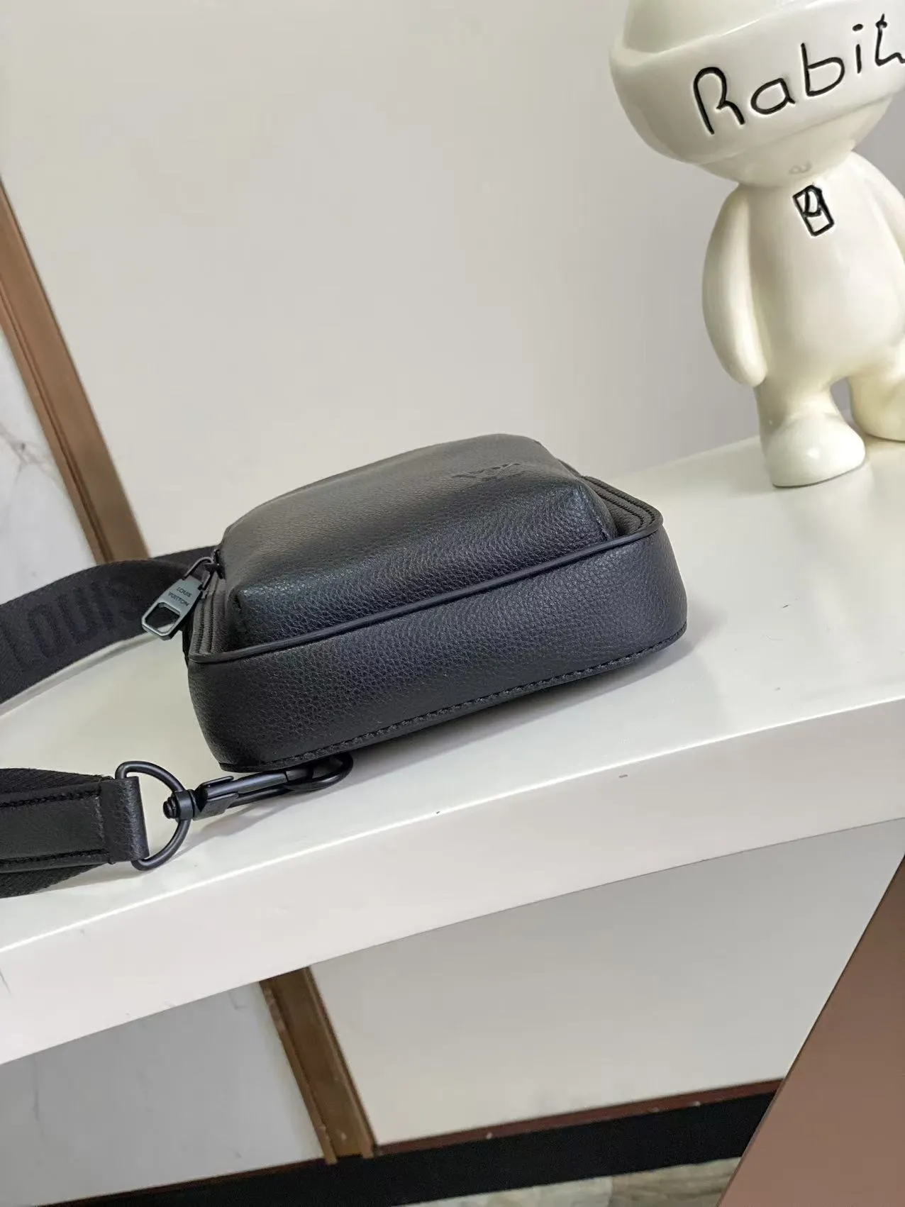 Louis Vuitton Avenue Slingbag PM M15255 - 图片 6