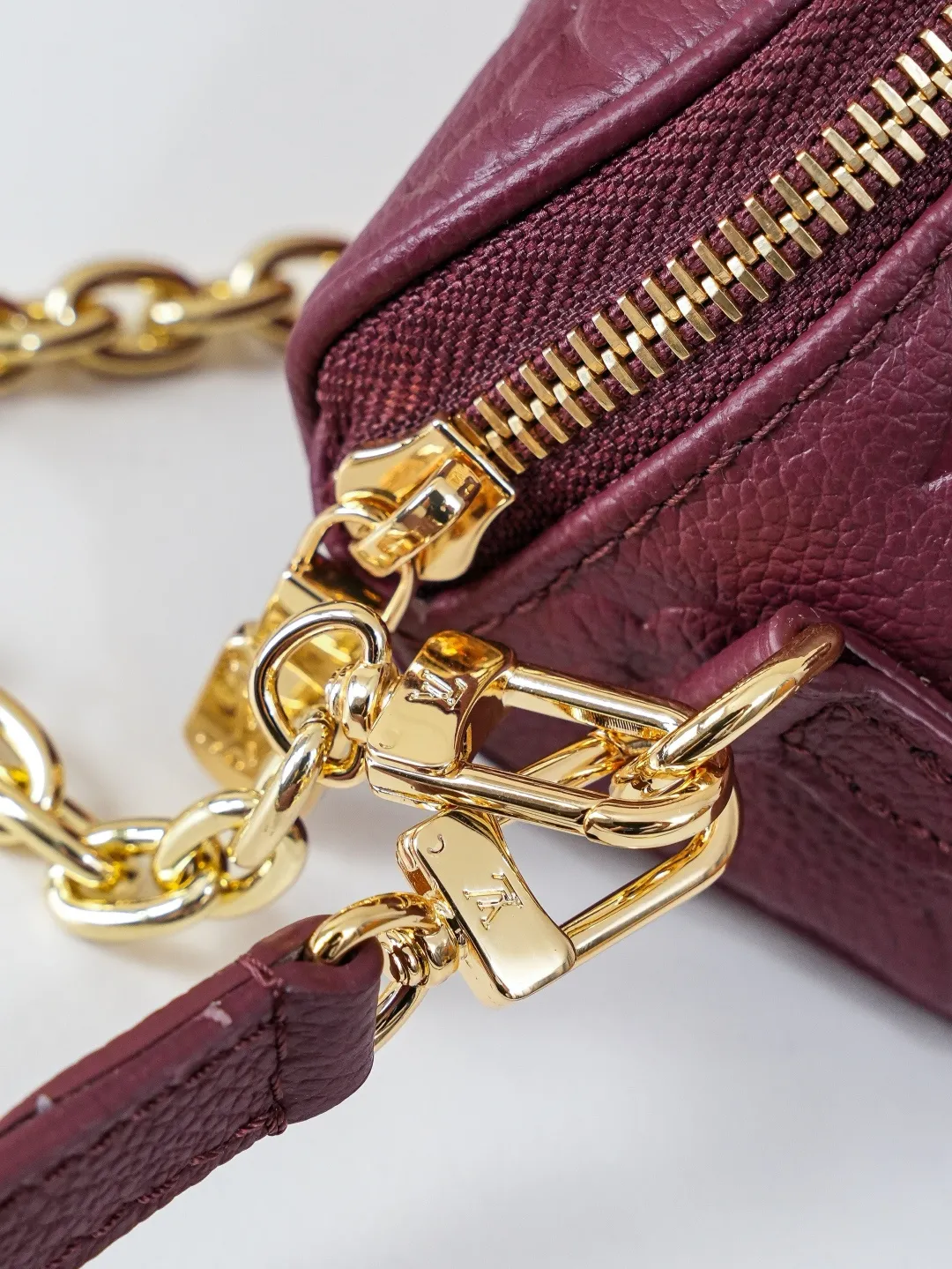 Louis Vuitton Mini Bumbag M25905 - Image 9