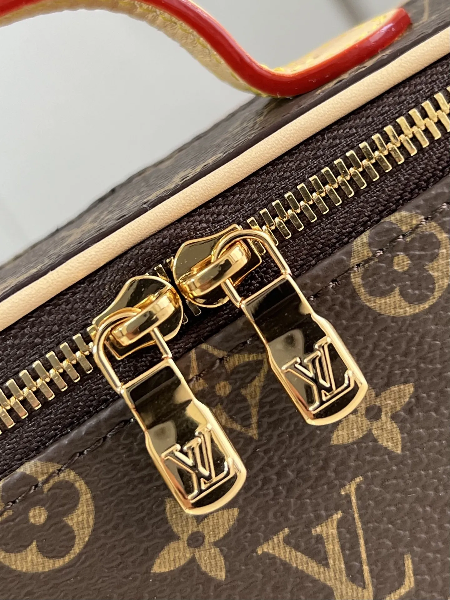 Louis Vuitton Nice Beauty M83079 - Image 4