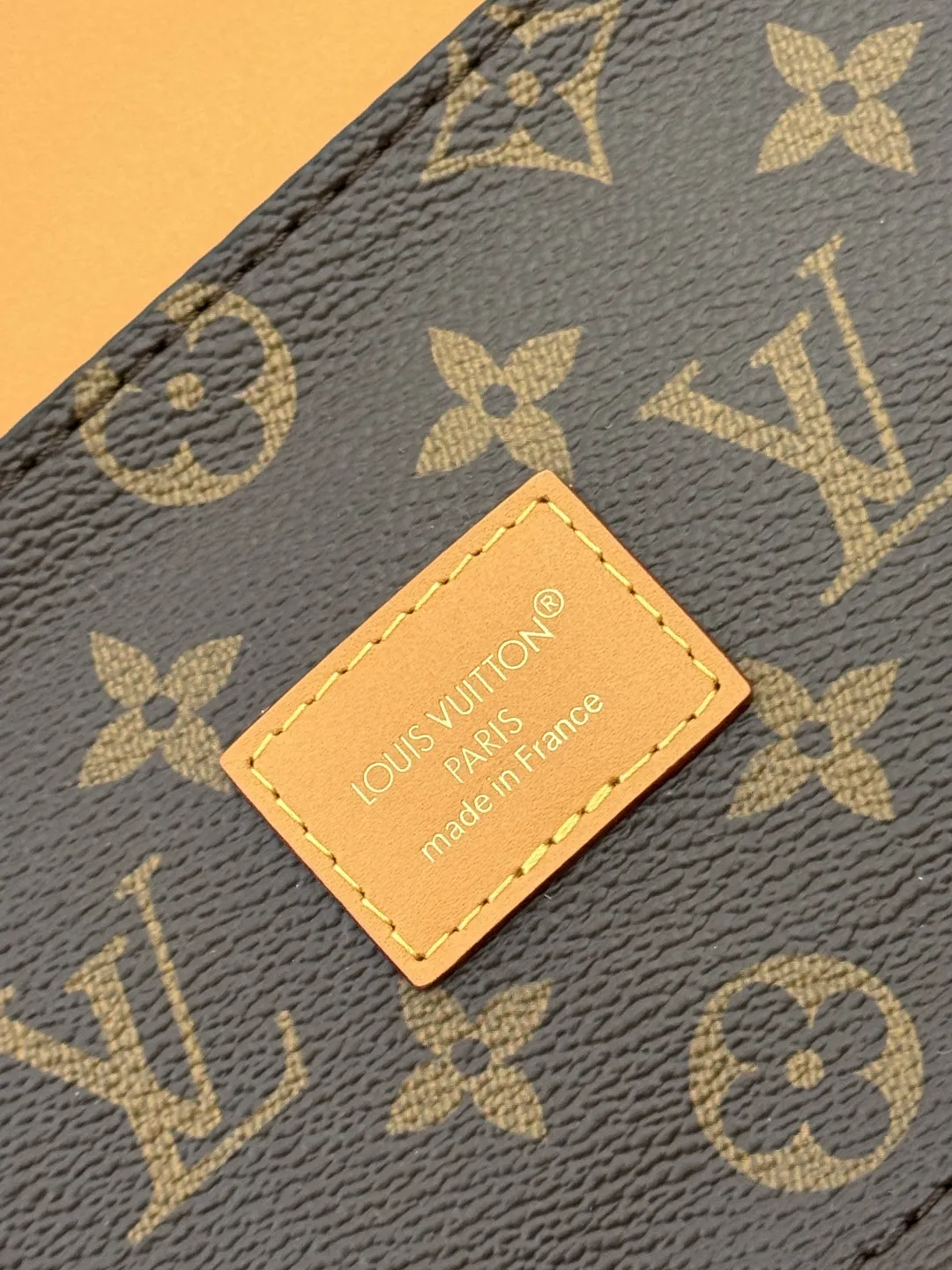 Alternative view of Louis Vuitton Steamer 30 M25989