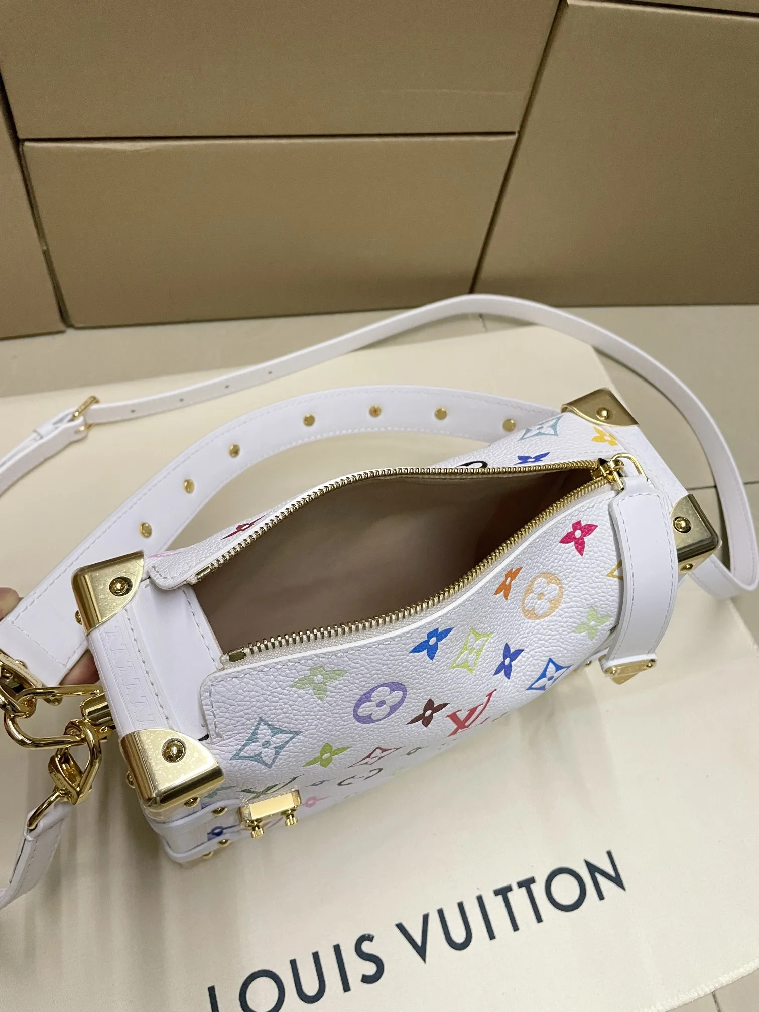 Louis Vuitton LV x TM Side Trunk MM M14046 - 图片 10