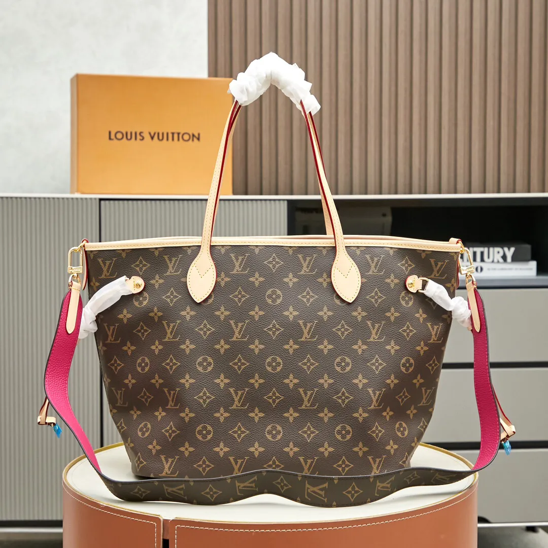 Louis Vuitton Neverfull Bandoulière Inside Out MM M12257 - Image 8