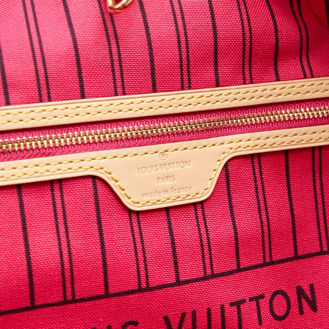 Louis Vuitton Neverfull Bandoulière Inside Out MM M12257 - Image 10