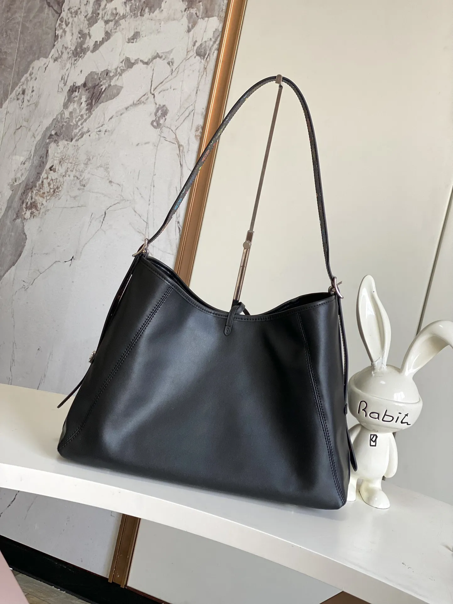 Louis Vuitton LV x TM CarryAll Vibe MM M13105 - 图片 5